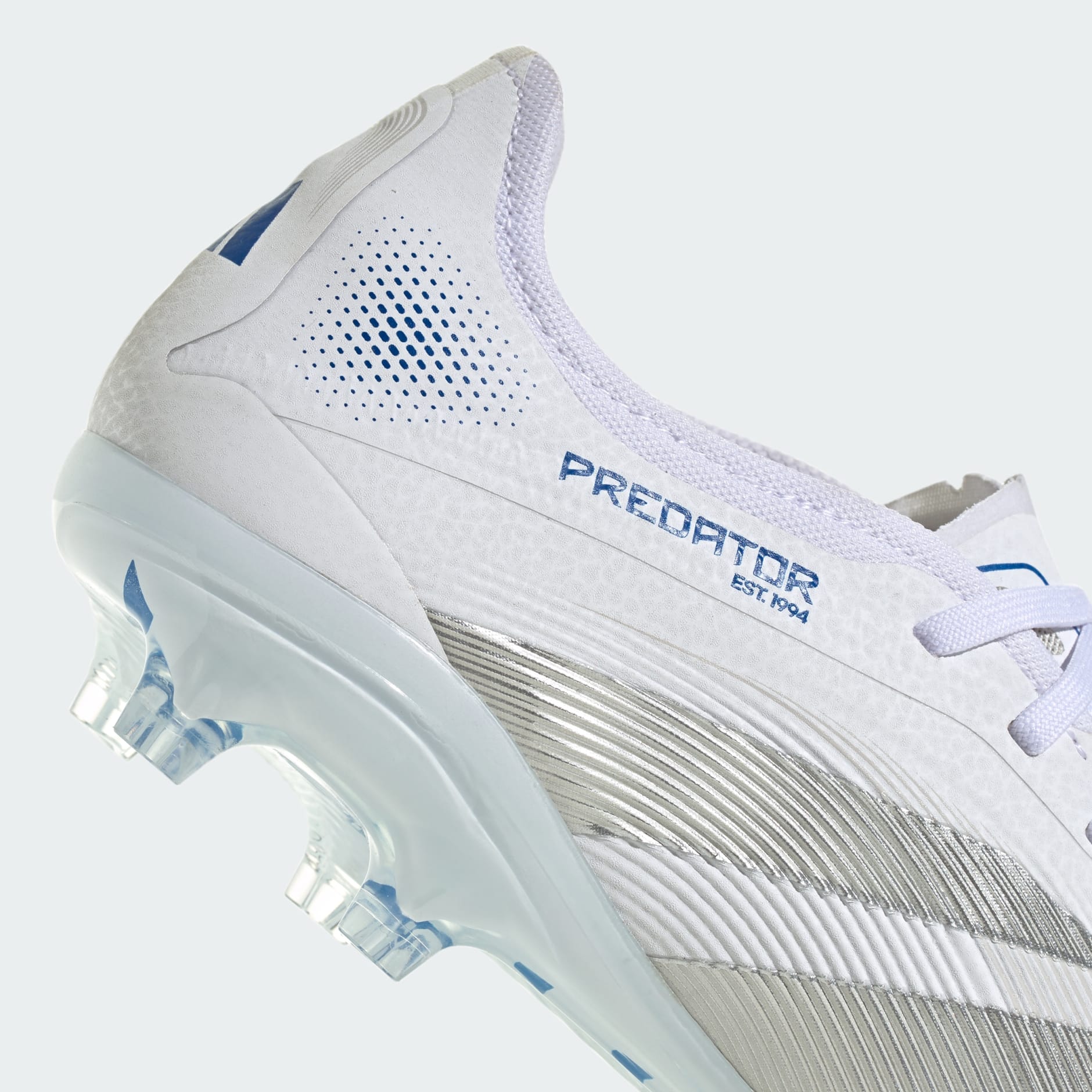 Ghete pentru teren dur Predator Pro