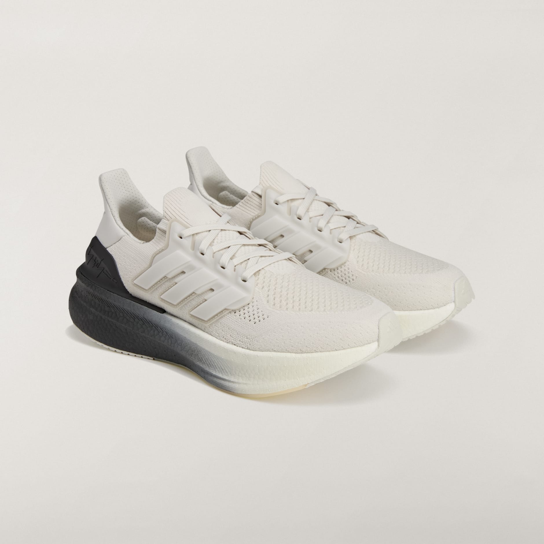 靴 adidas Y-3 ULTRABOOST LIGHT Shoes - Y-3 Ultraboost 5 - Grey | adidas South Africa