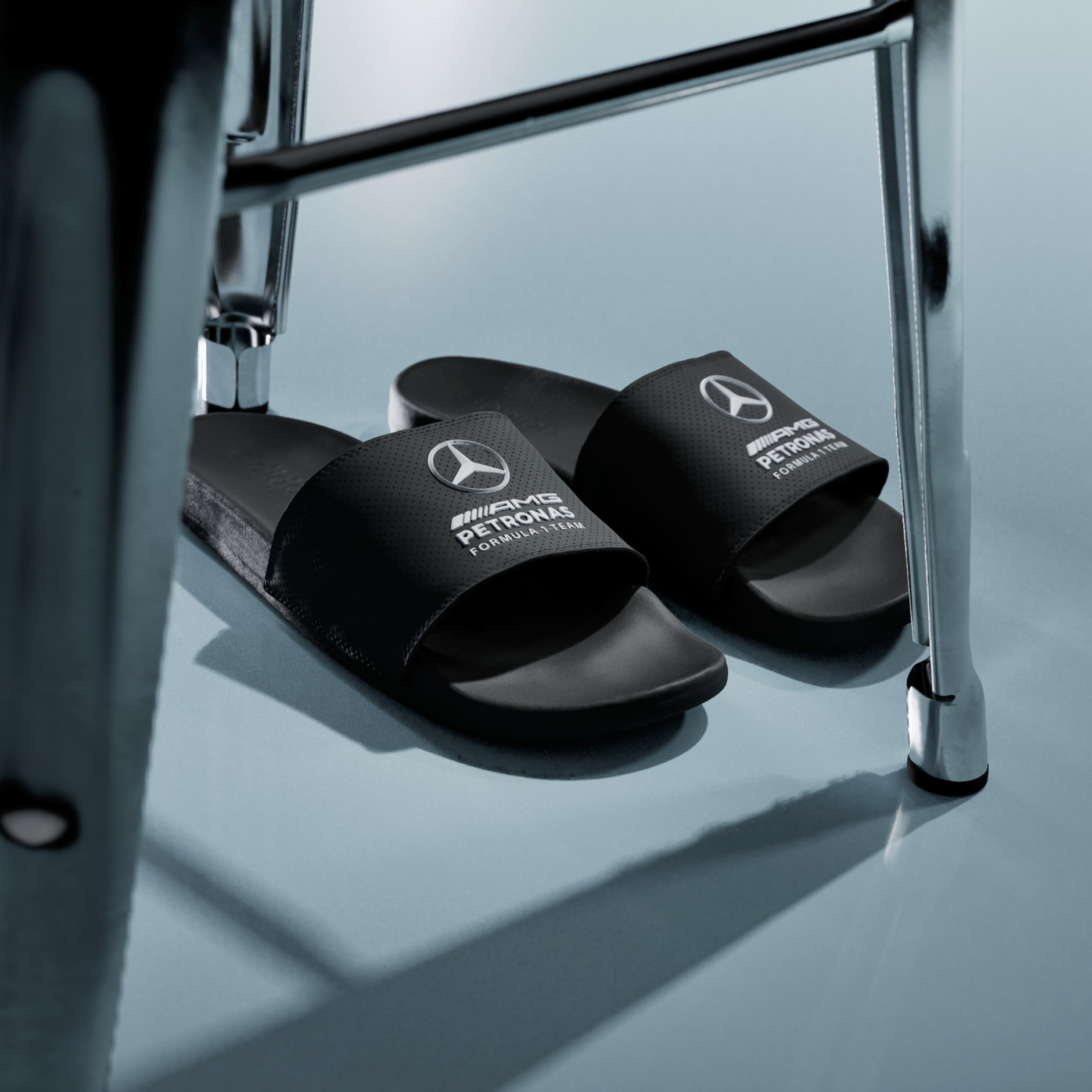 شبشب adilette Comfort MER