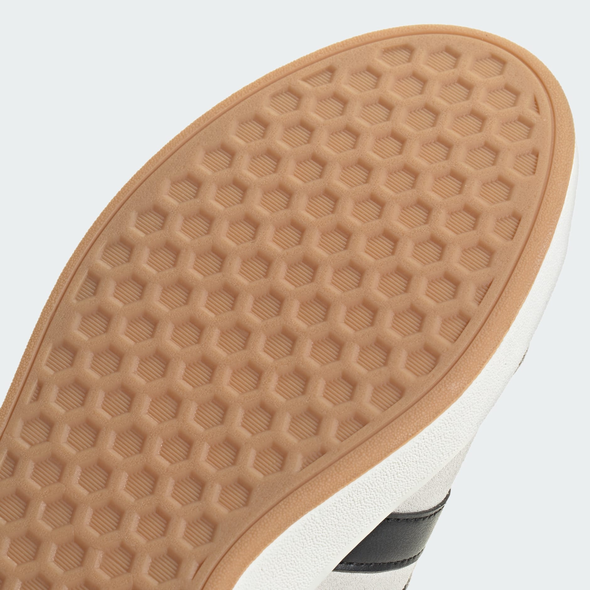 Grand Court Base 00s Shoes