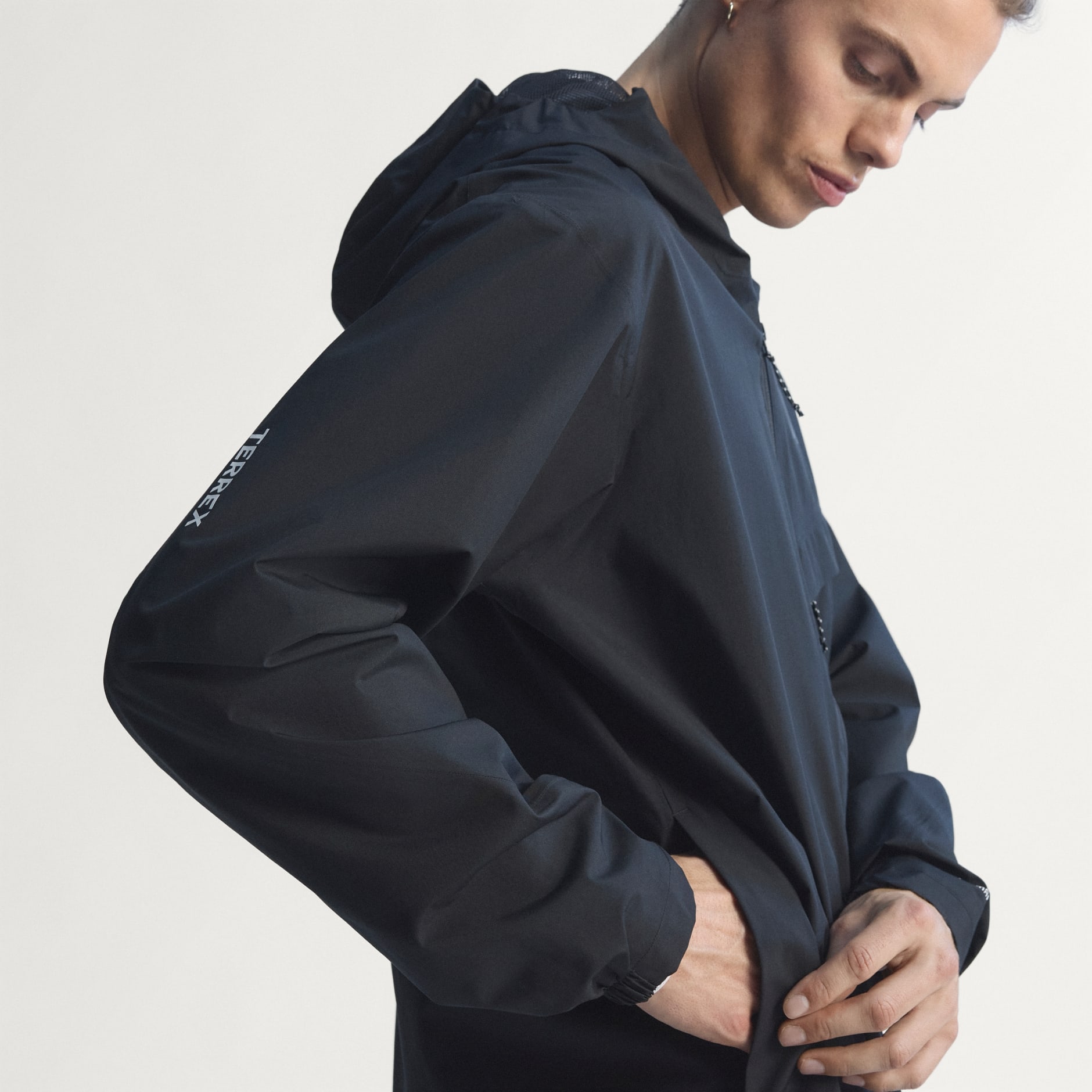 JAKNA ZA KI&Scaron;U TERREX MULTI 2 LAYER CLIMAPROOF