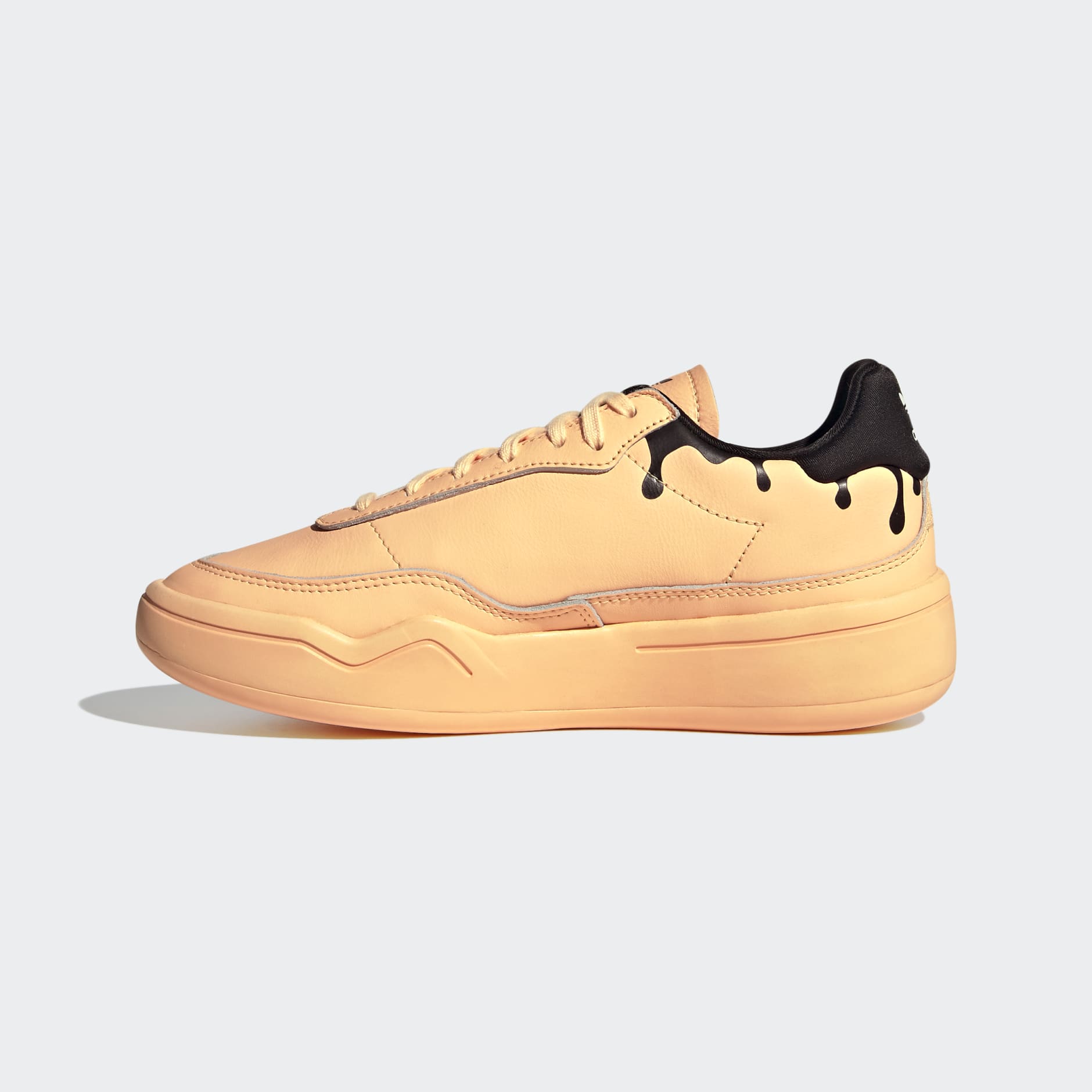 Her Court Shoes