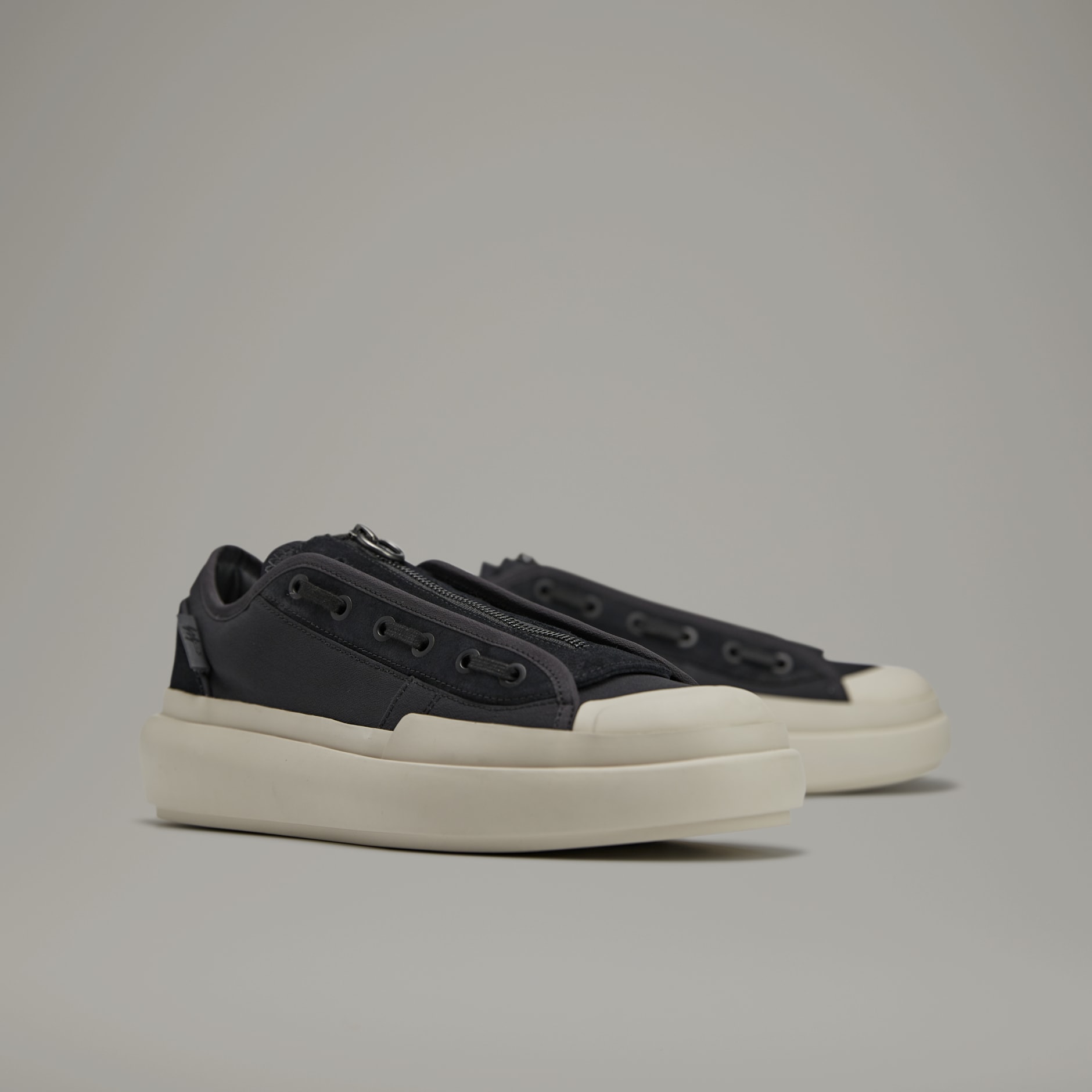 Y-3 Ajatu Court Low Shoes