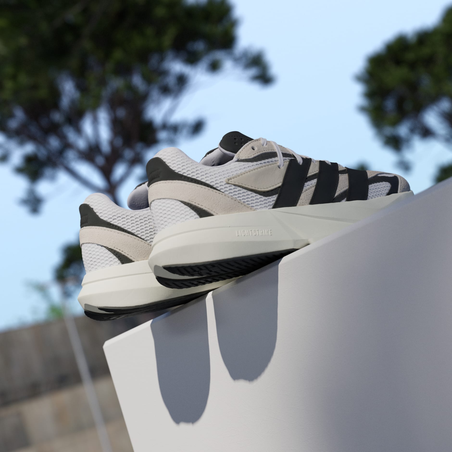 Lightblaze Shoes