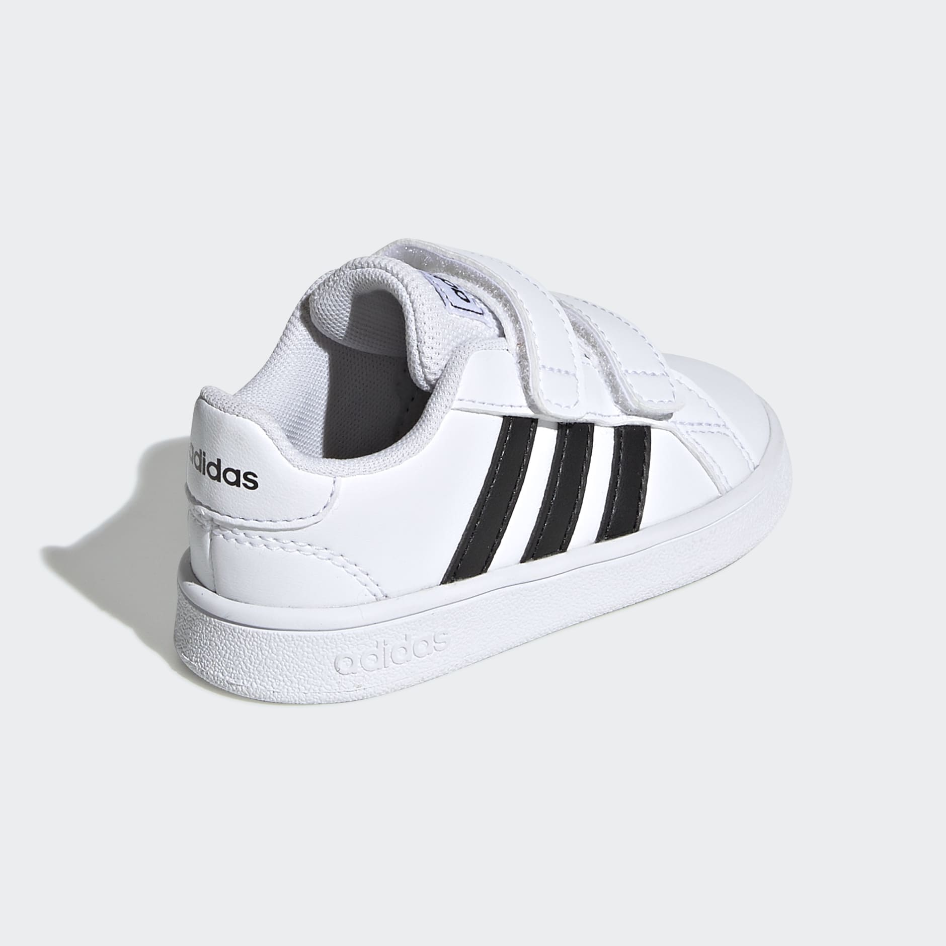 Grand Court Shoes