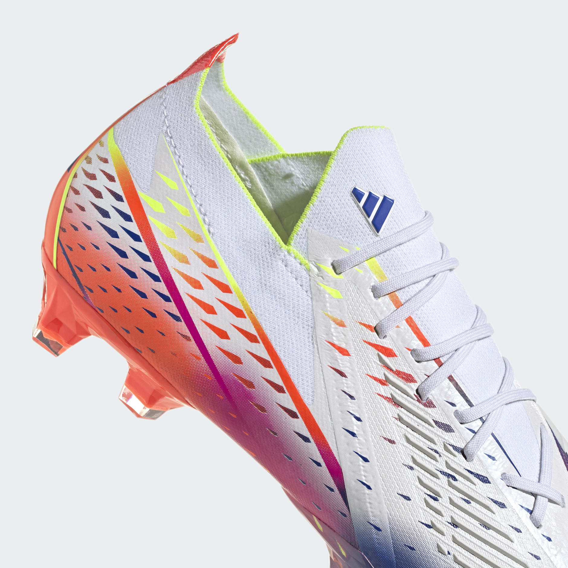 Guayos Predator Edge.1 Low Terreno Firme