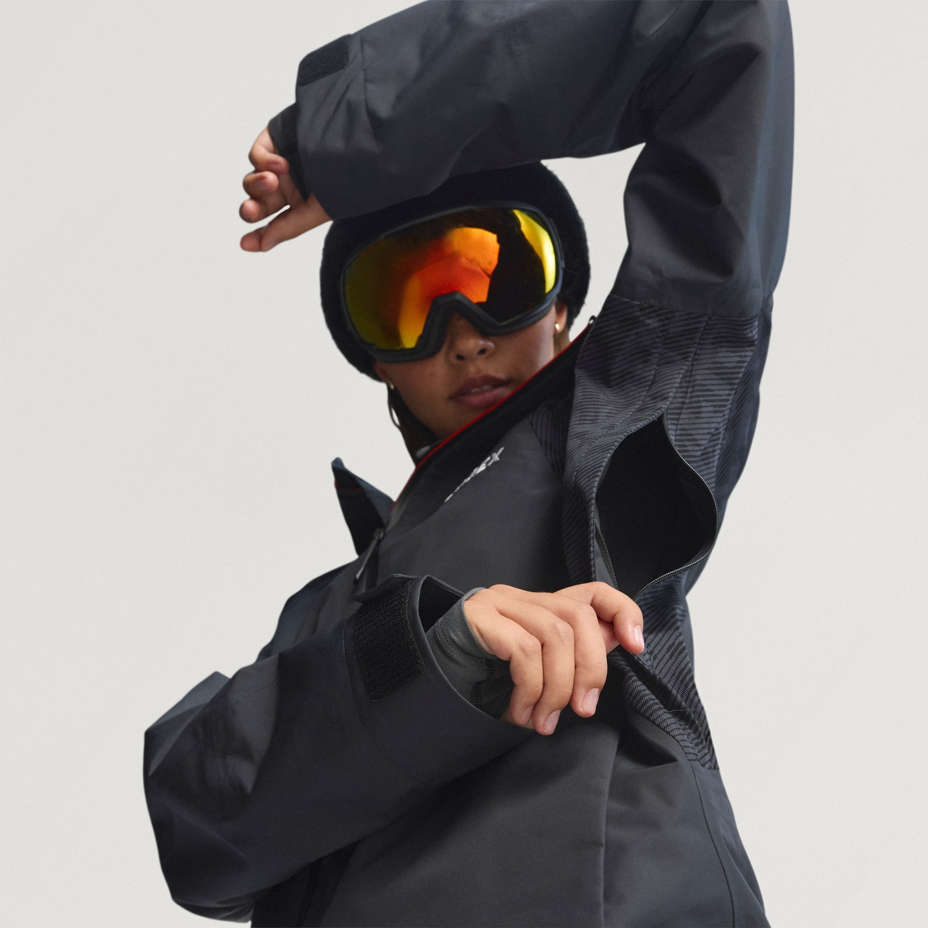 Jachetă Terrex Xperior Hybrid PRIMEKNIT CLIMAPROOF+