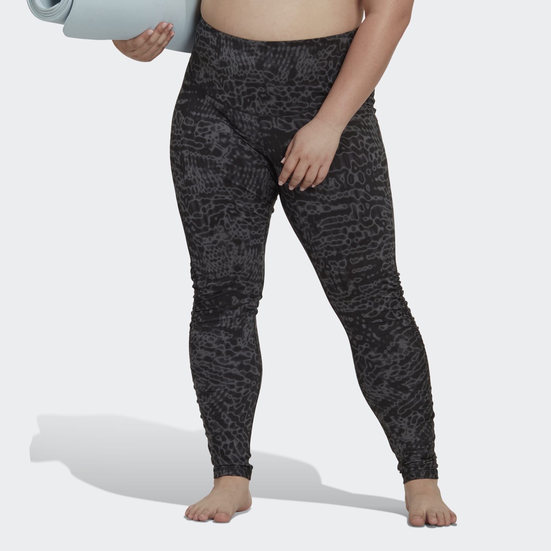 11 Honoré Studio Leggings (Plus Size)