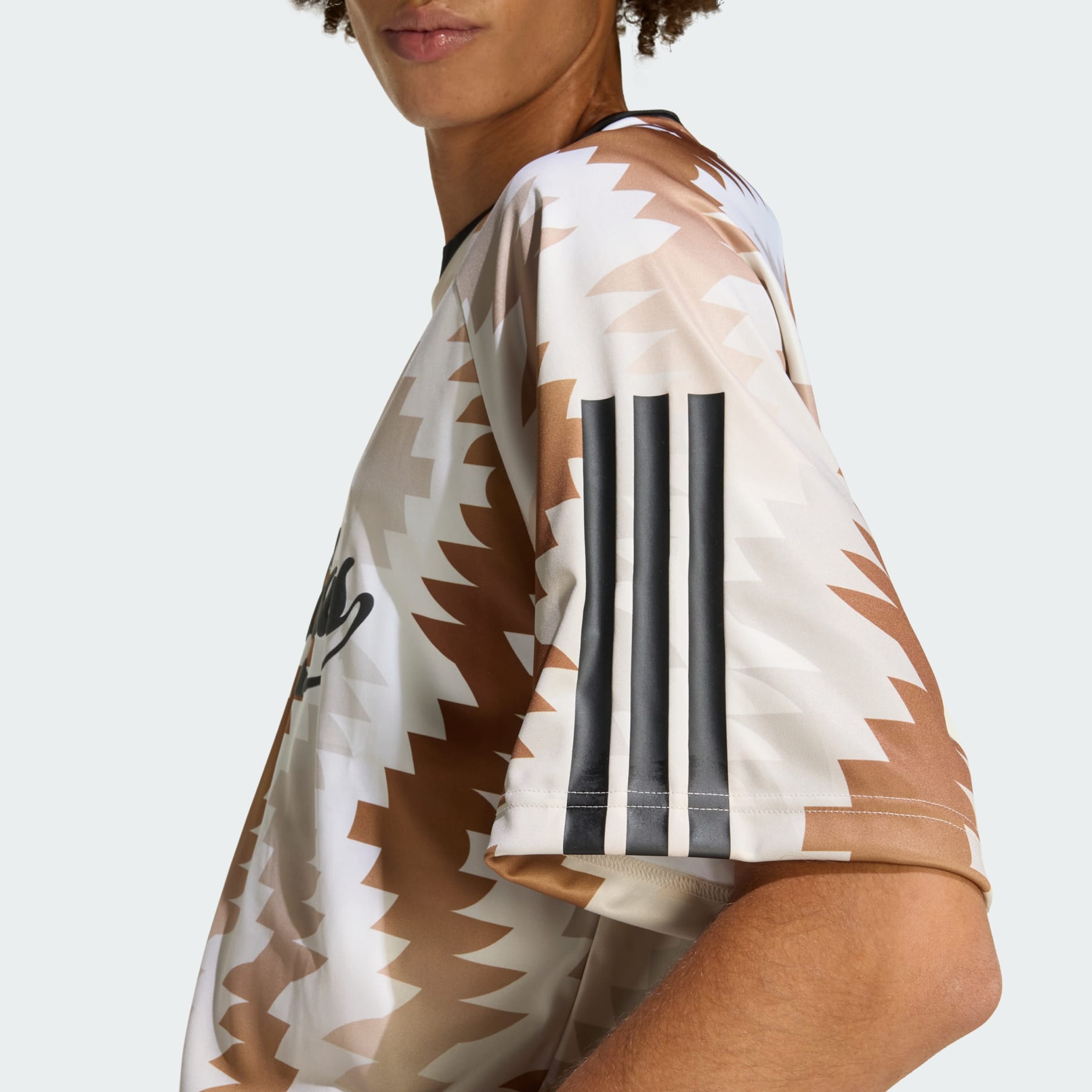 HOUSE OF TIRO X COMMON GOAL JERSEY