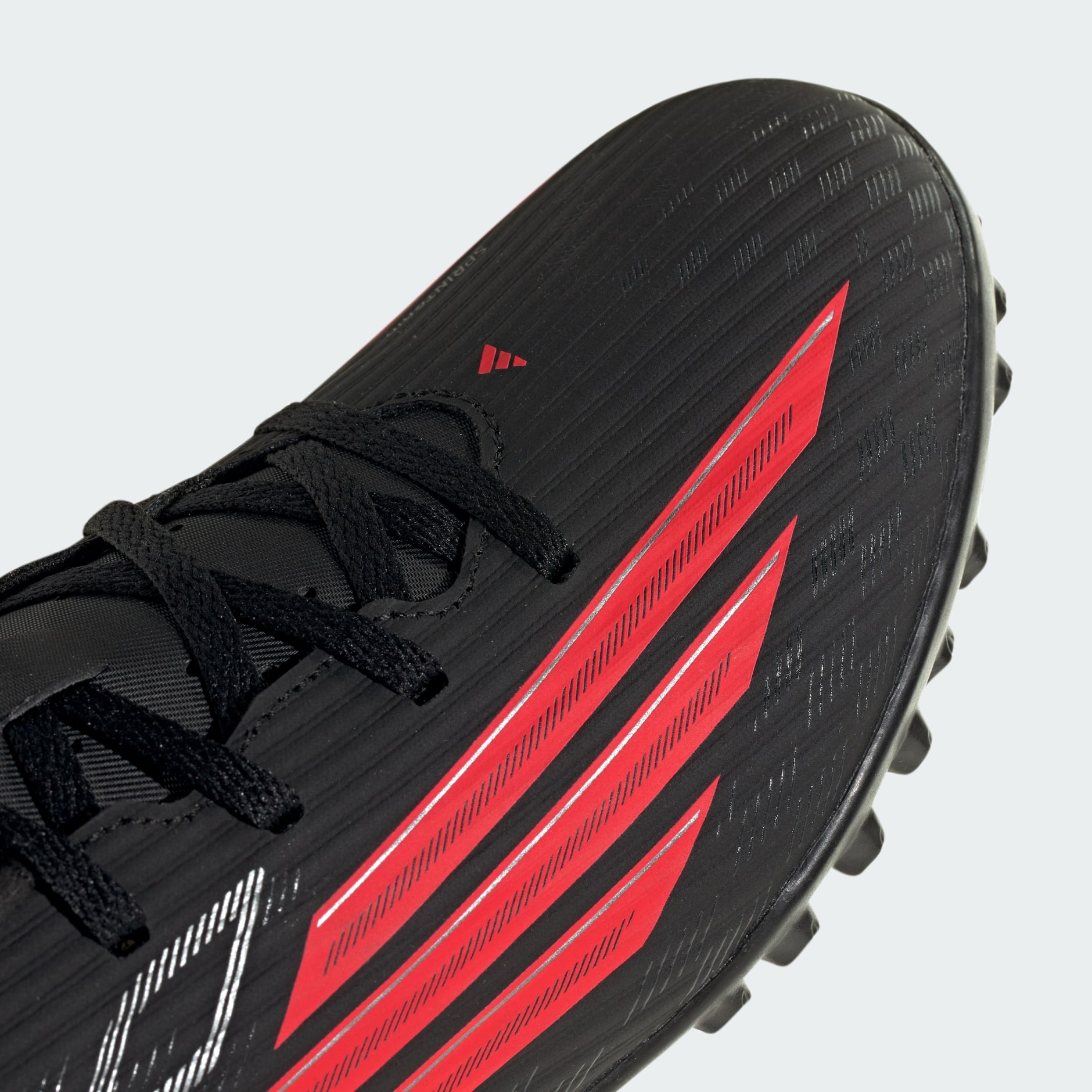 Ghete de fotbal F50 CLUB pentru gazon