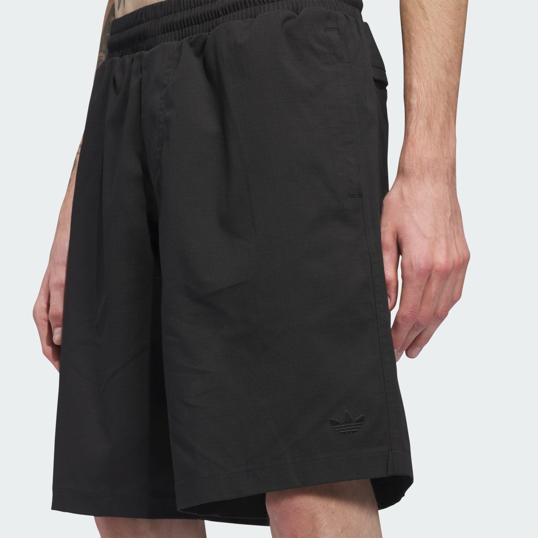 PANTALONI SCURȚI SKATEBOARDING