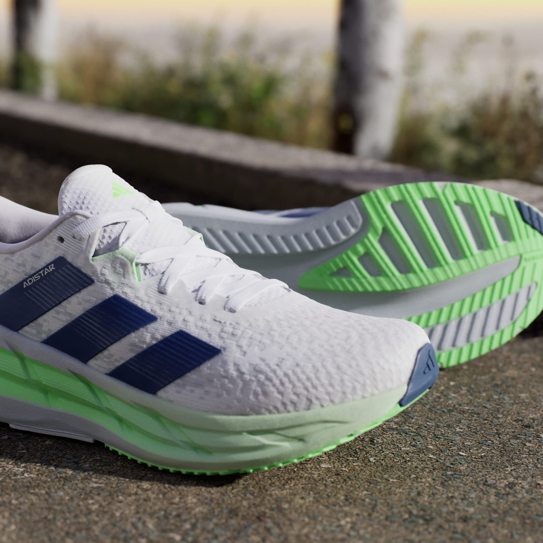 ADISTAR 4 RUNNING SHOES
