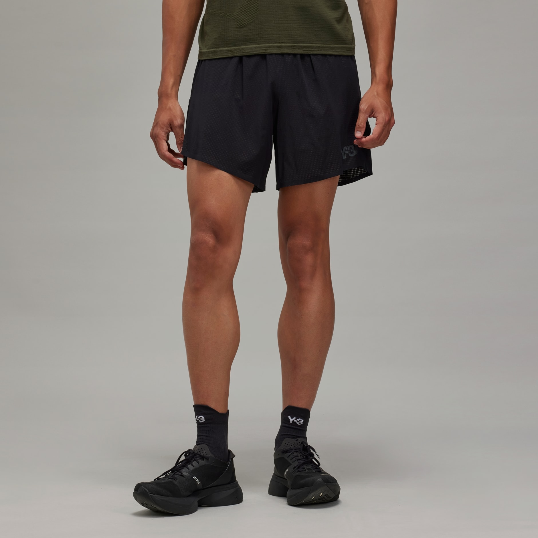 M Run Shorts