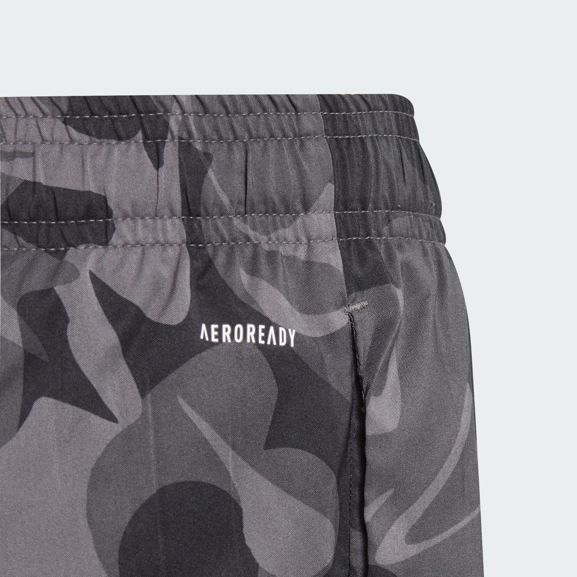 Essentials AEROREADY 當季圖案青少年短褲