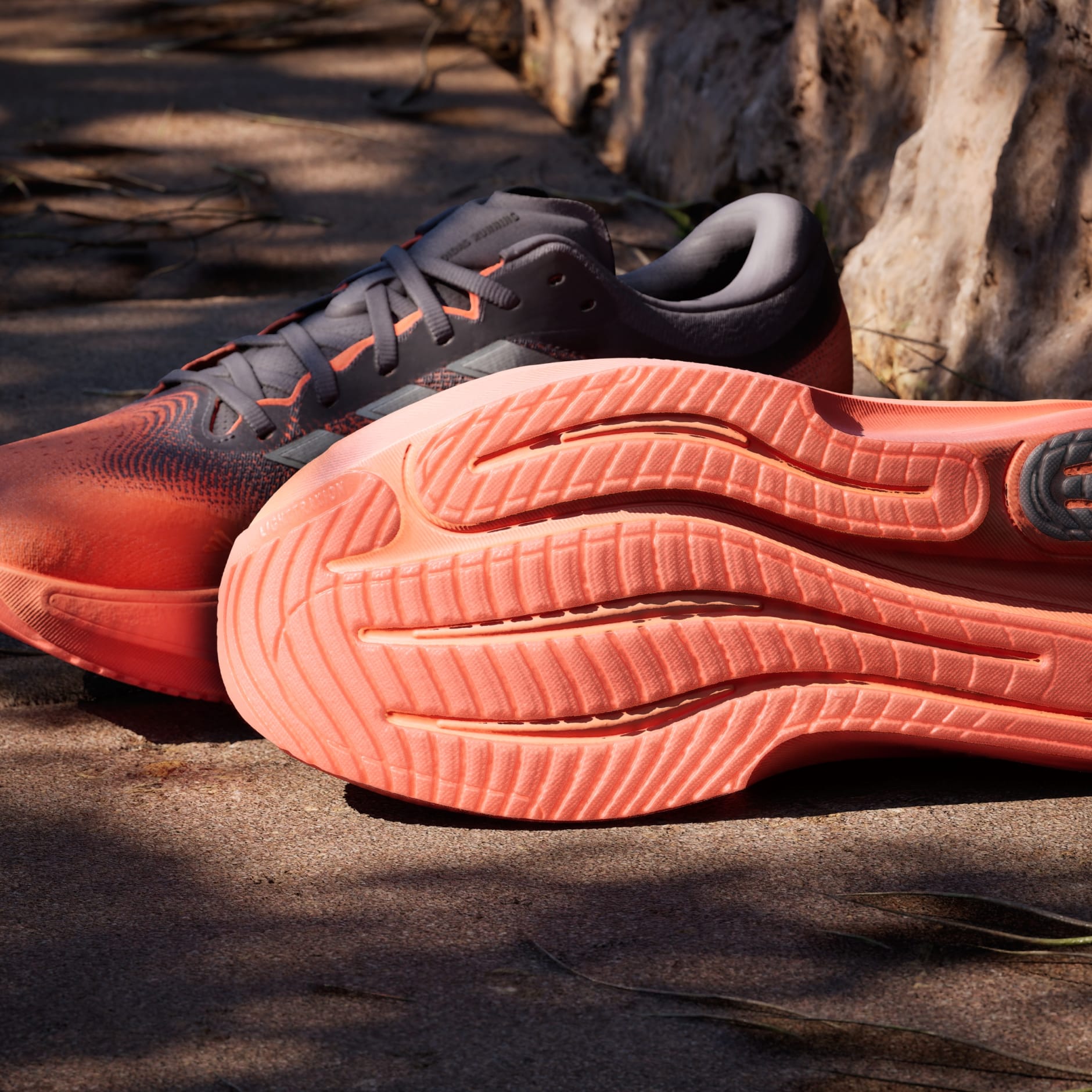 SUPERNOVA RISE 3 RUNNING SHOES