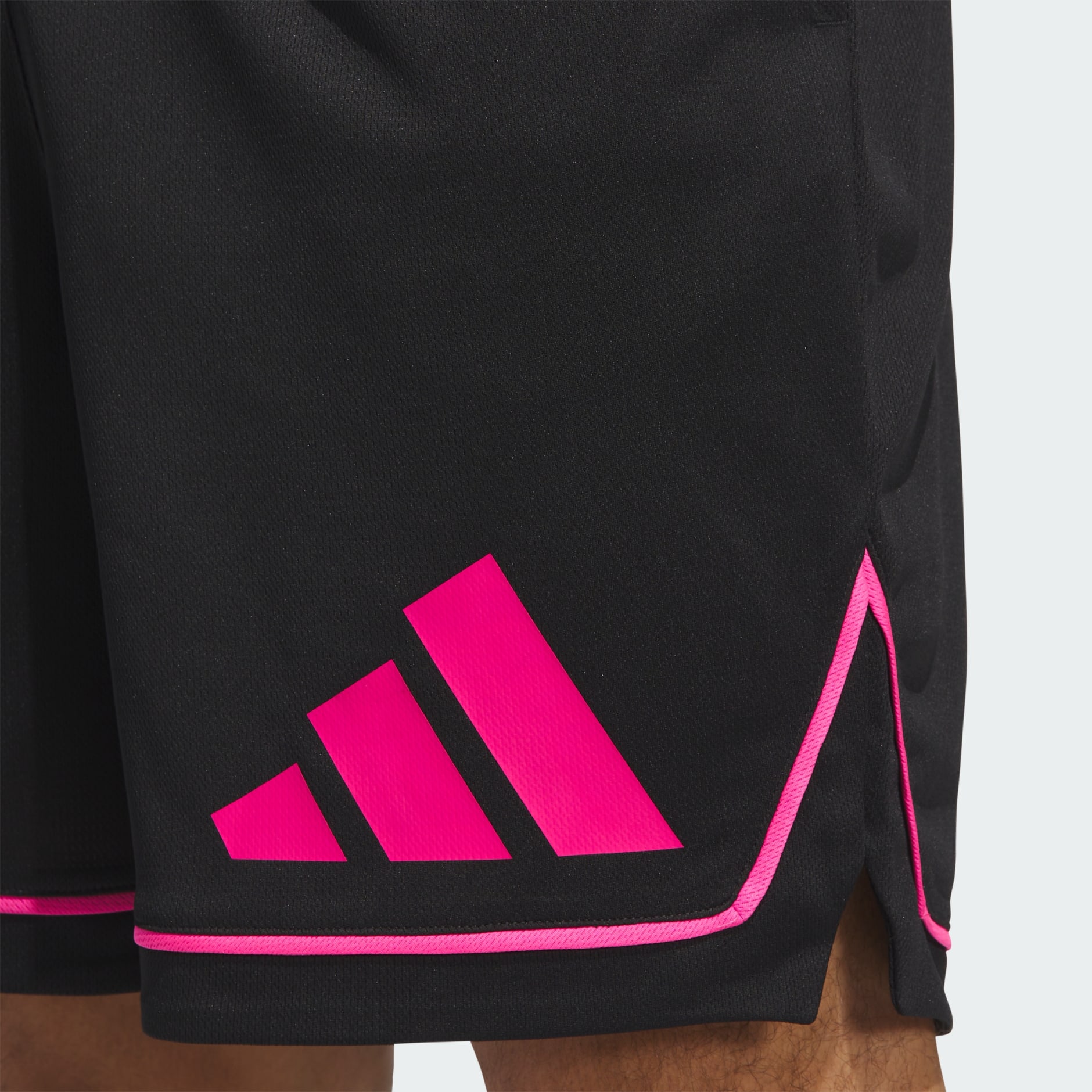 Pantaloni scurți de baschet adidas Badge of Sport