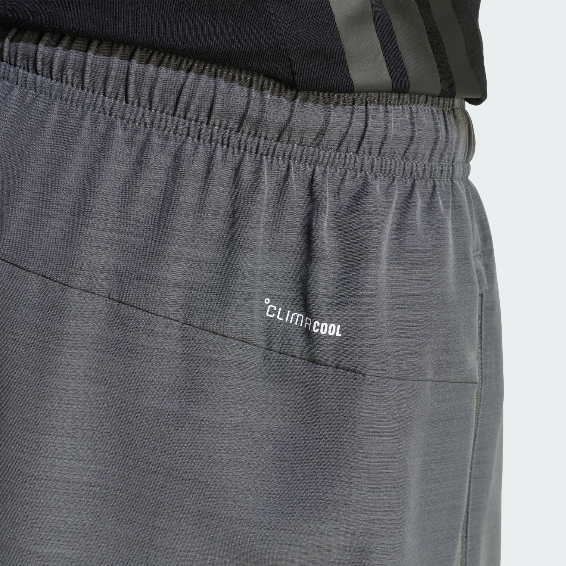 شورت WORKOUT ESSENTIALS BASE MELANGE WOVEN