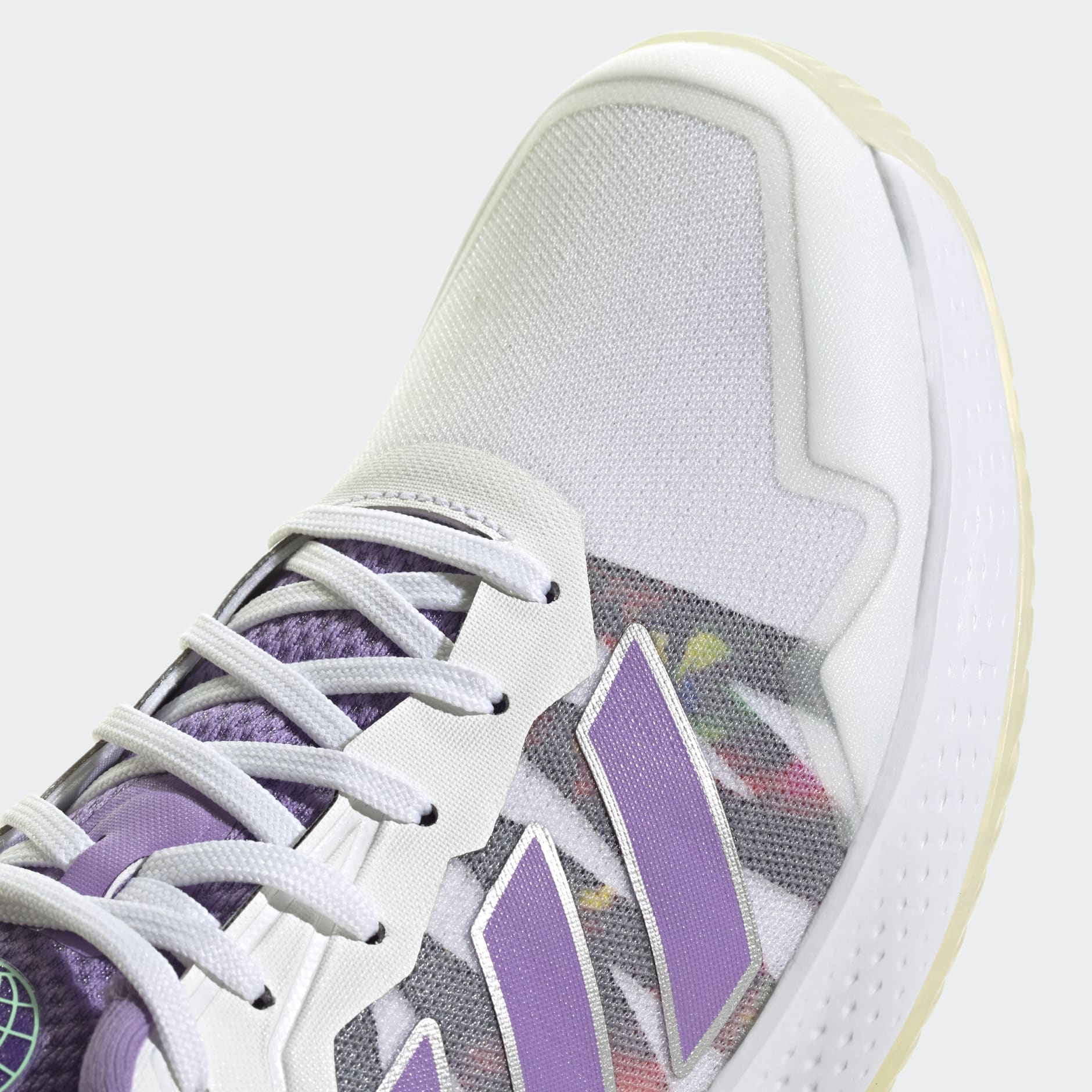 Defiant Speed Tennis Shoes