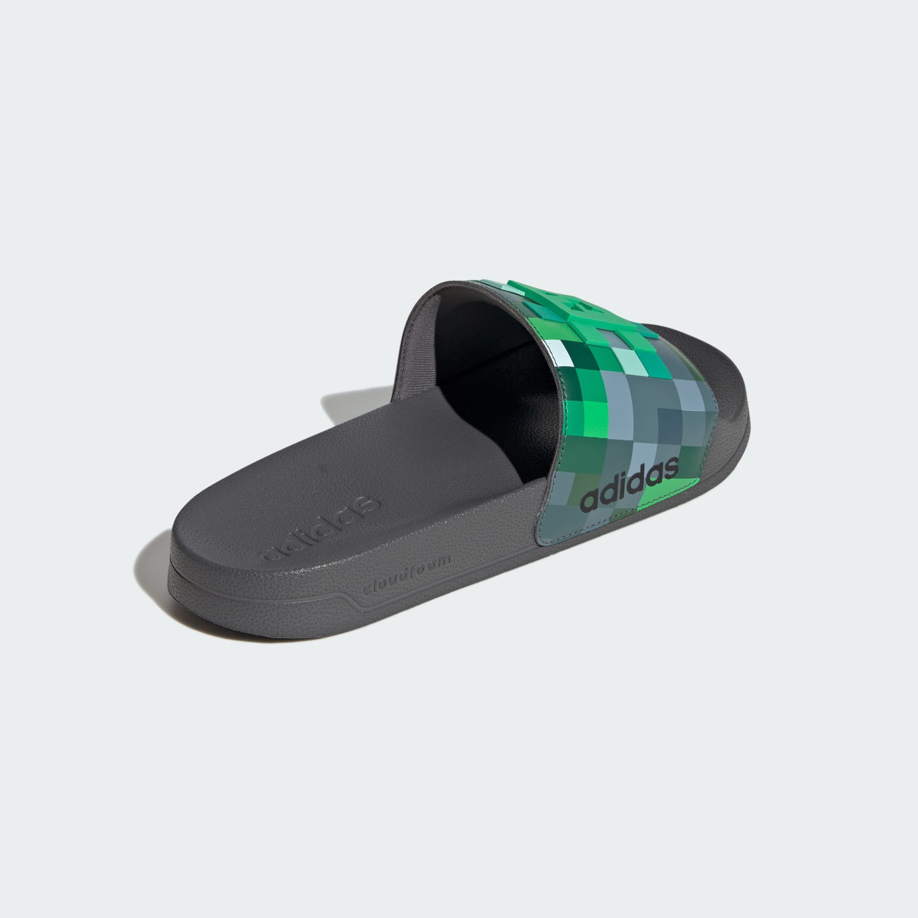 ADILETTE SHOWER MINECRAFT SLIDES