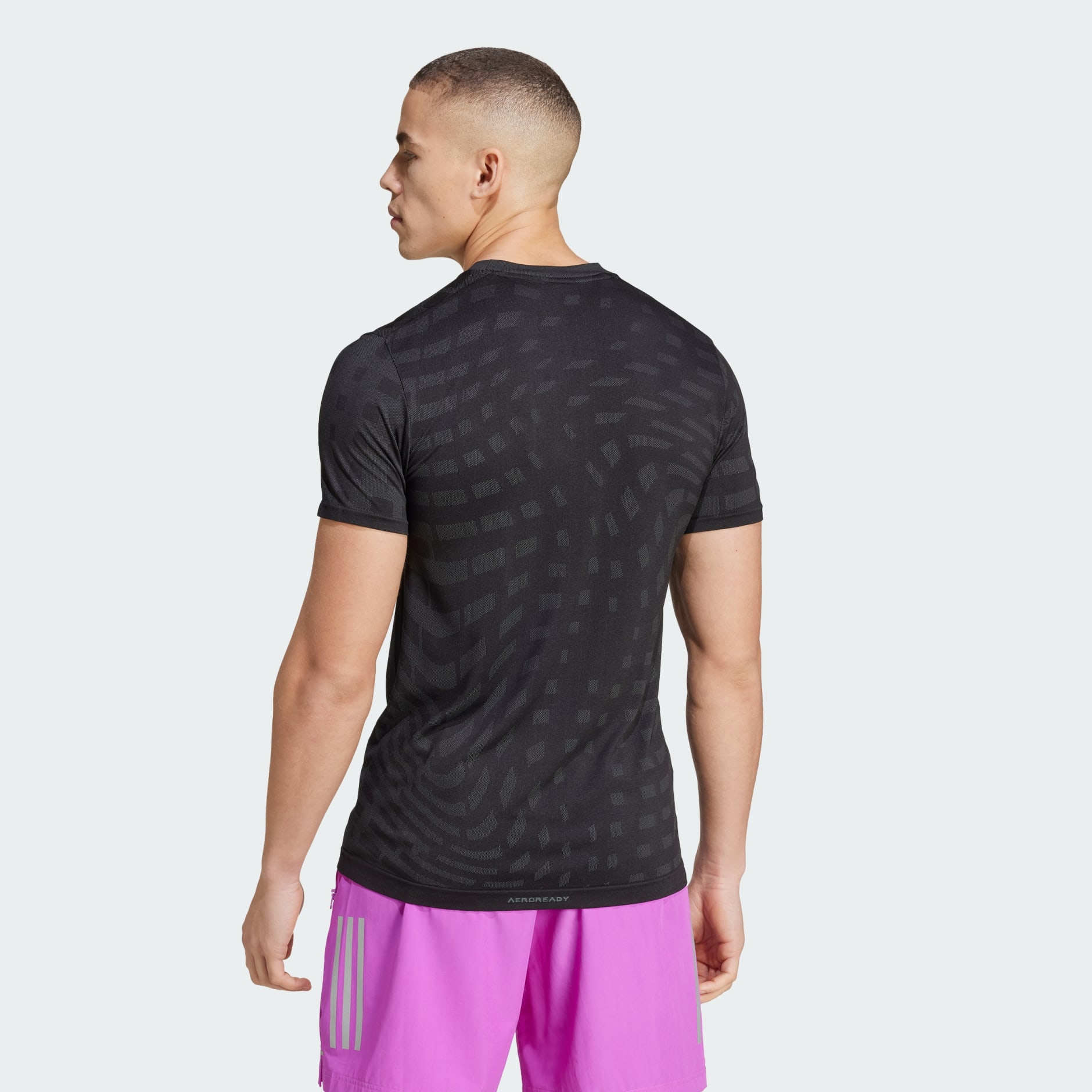 Gym+ 無縫訓練 T 裇
