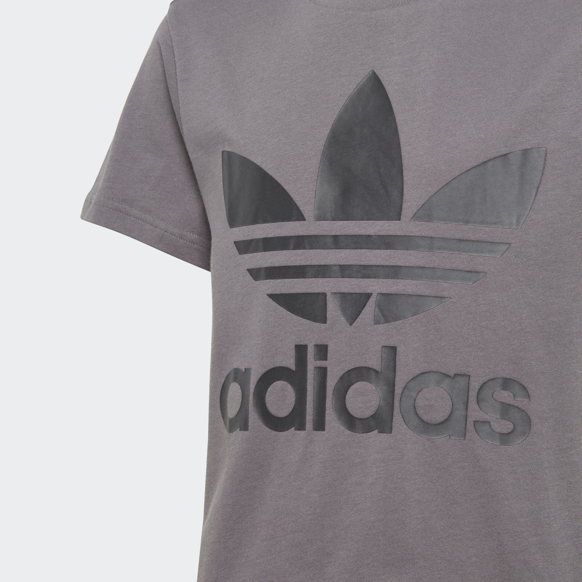 Trefoil Tee
