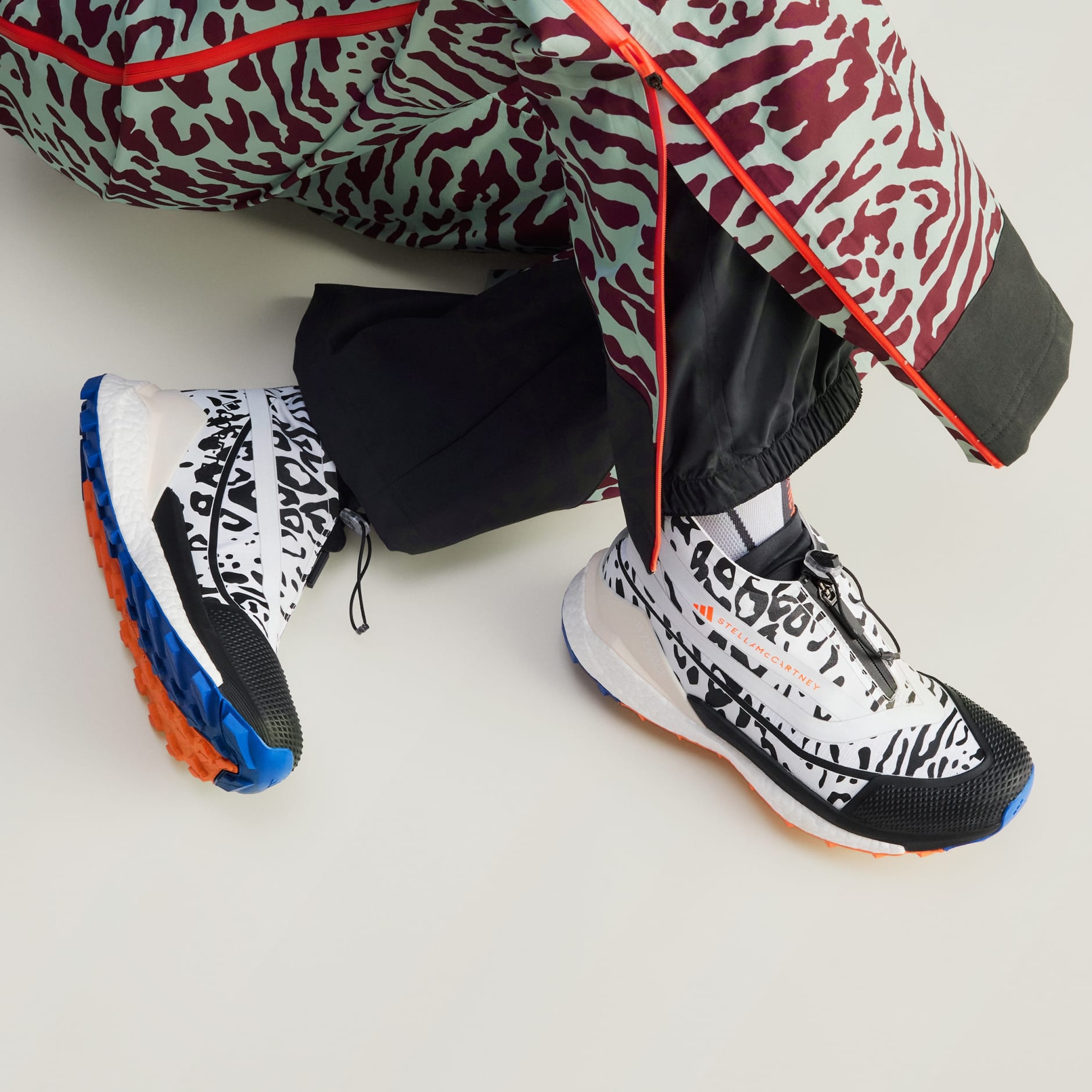 Adidas by Stella Maccartney ゴアテックス スニーカー SHOES - adidas by Stella McCartney x Terrex Free Hiker Gore
