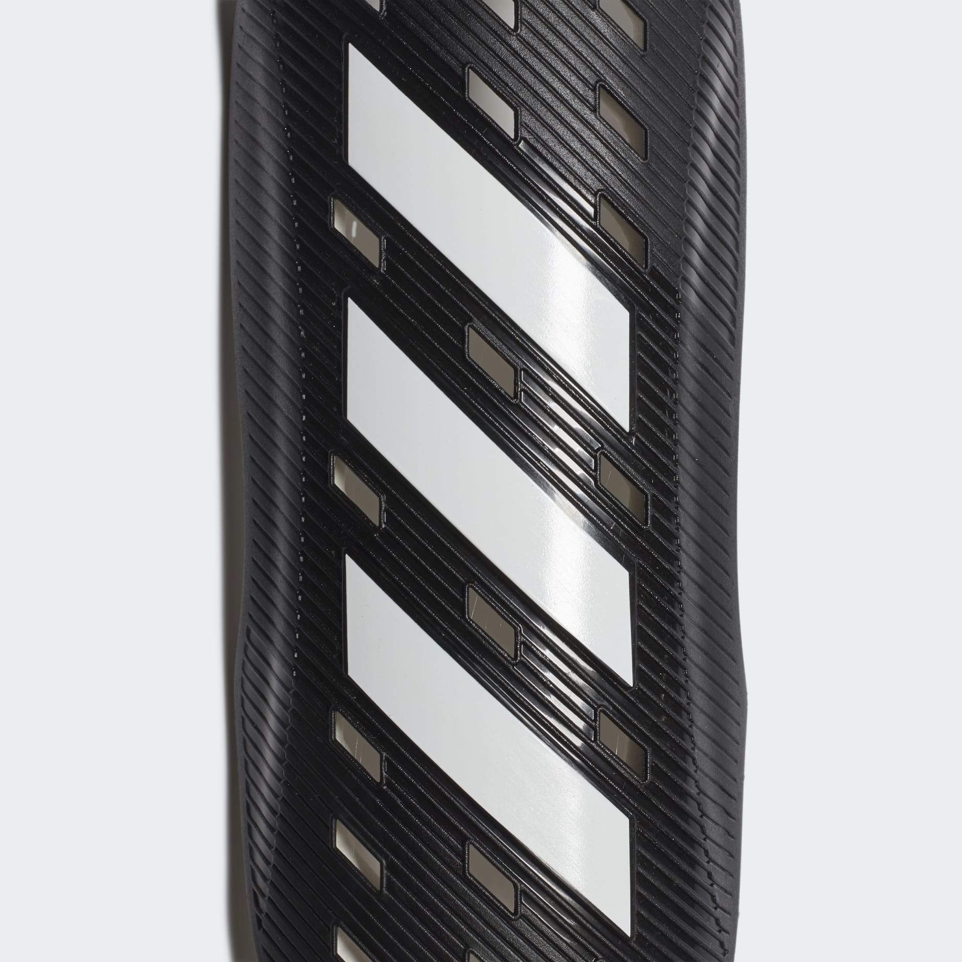 Tiro Club Shin Guards