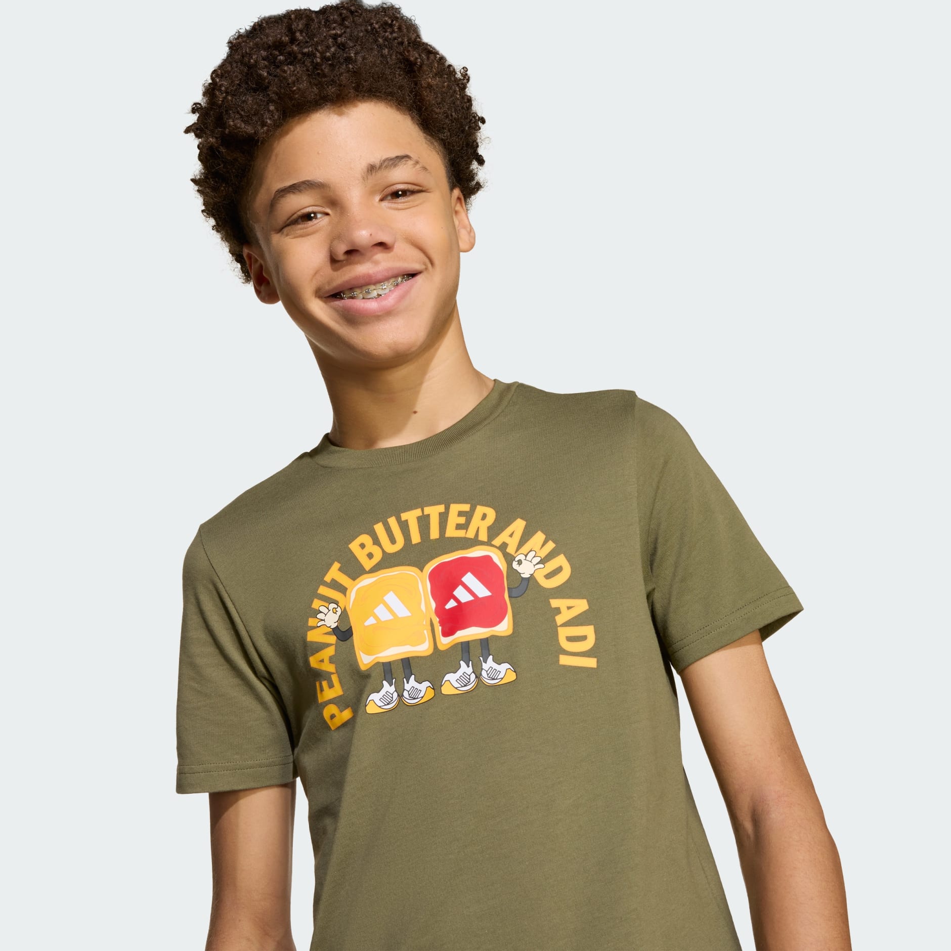 تي شيرت جرافيكي للأطفال برسومات طعام.