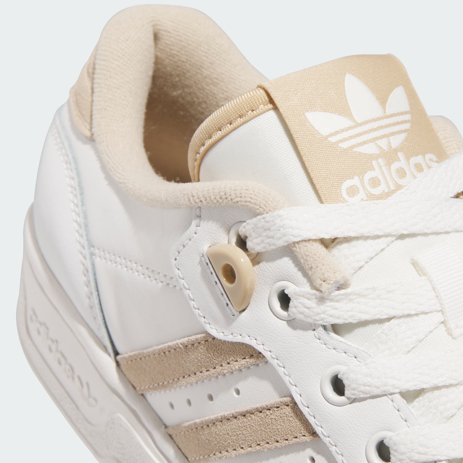 Tenis Rivalry Low