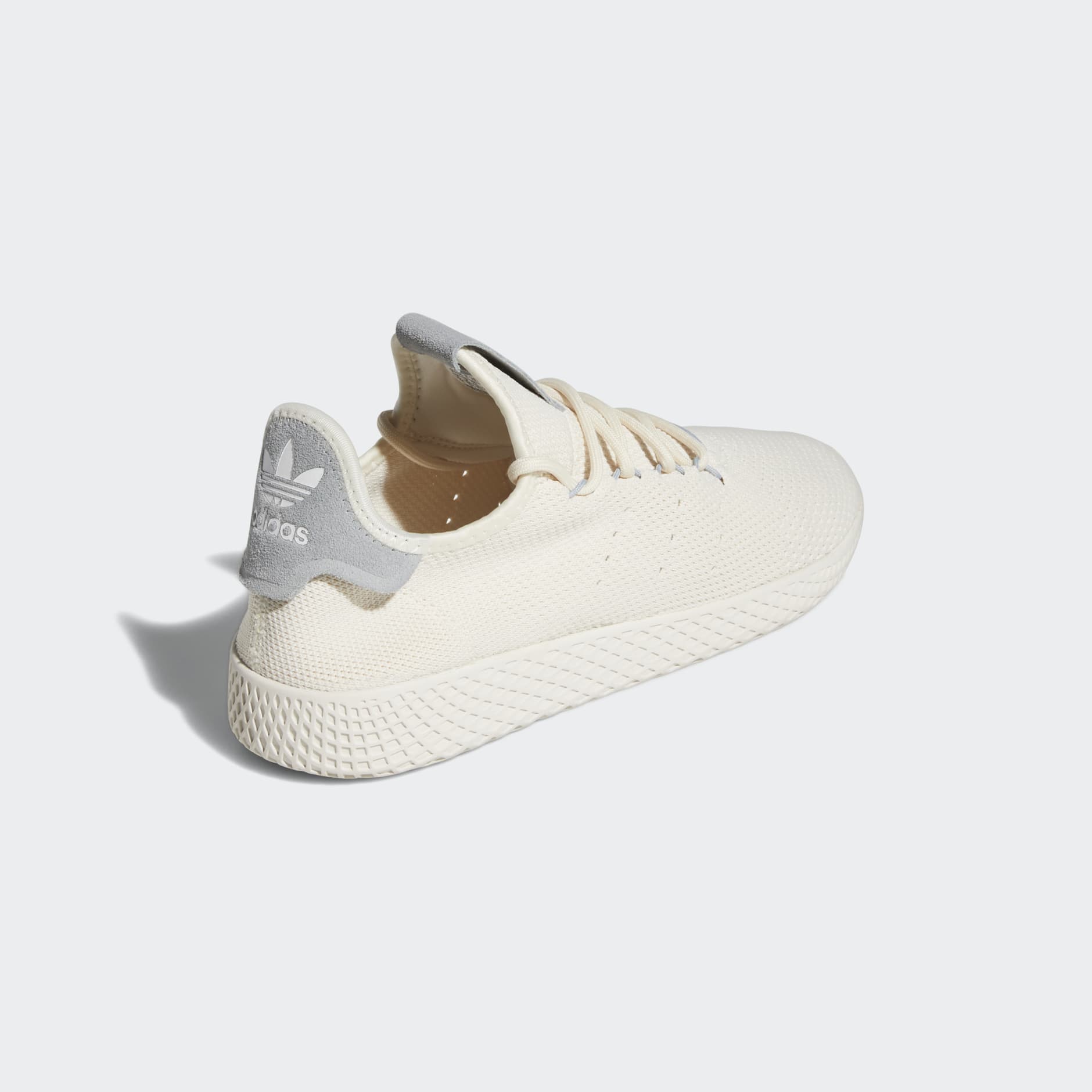 נעלי Pharrell Williams Tennis Hu