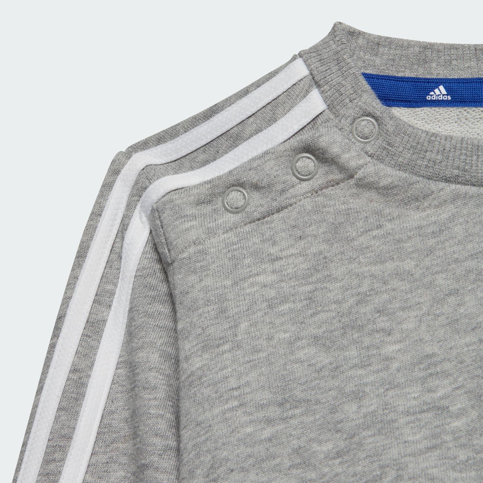 adidas Essentials 3-Stripes Jogger Set Kids - Grey | adidas UAE