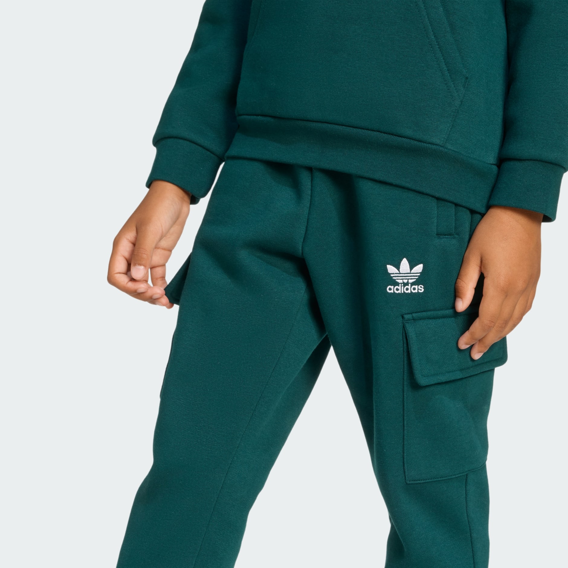 Set pentru copii cu hanorac cu fermoar pe jumătate și pantaloni cargo