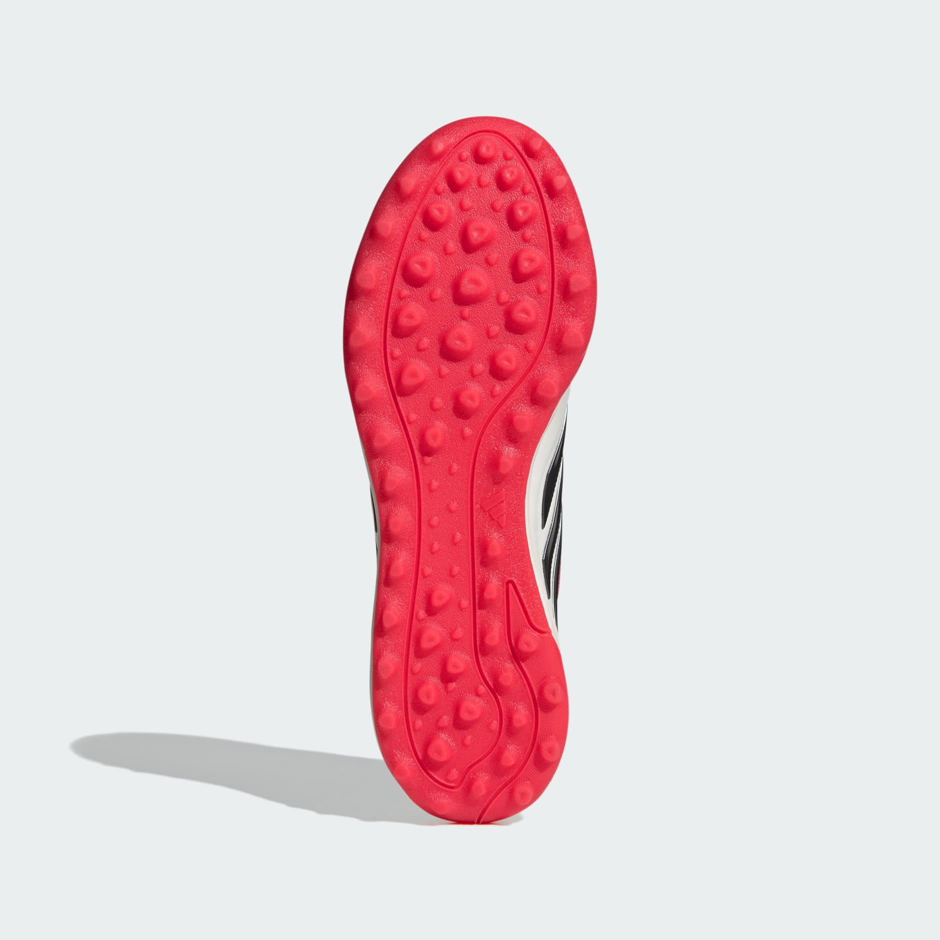 Ghete de fotbal COPA PURE IV PRO pentru gazon artificial