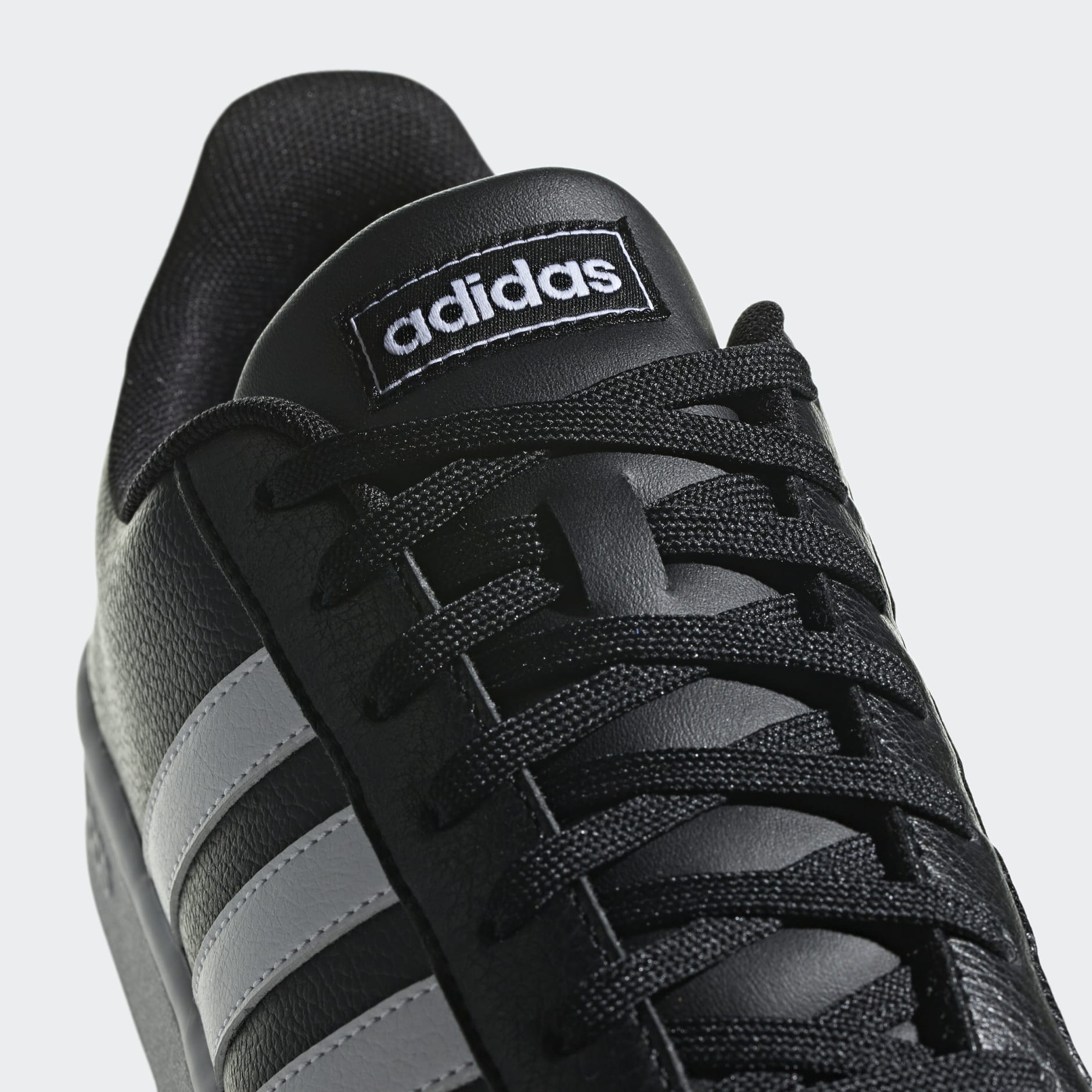Grand Court Shoes