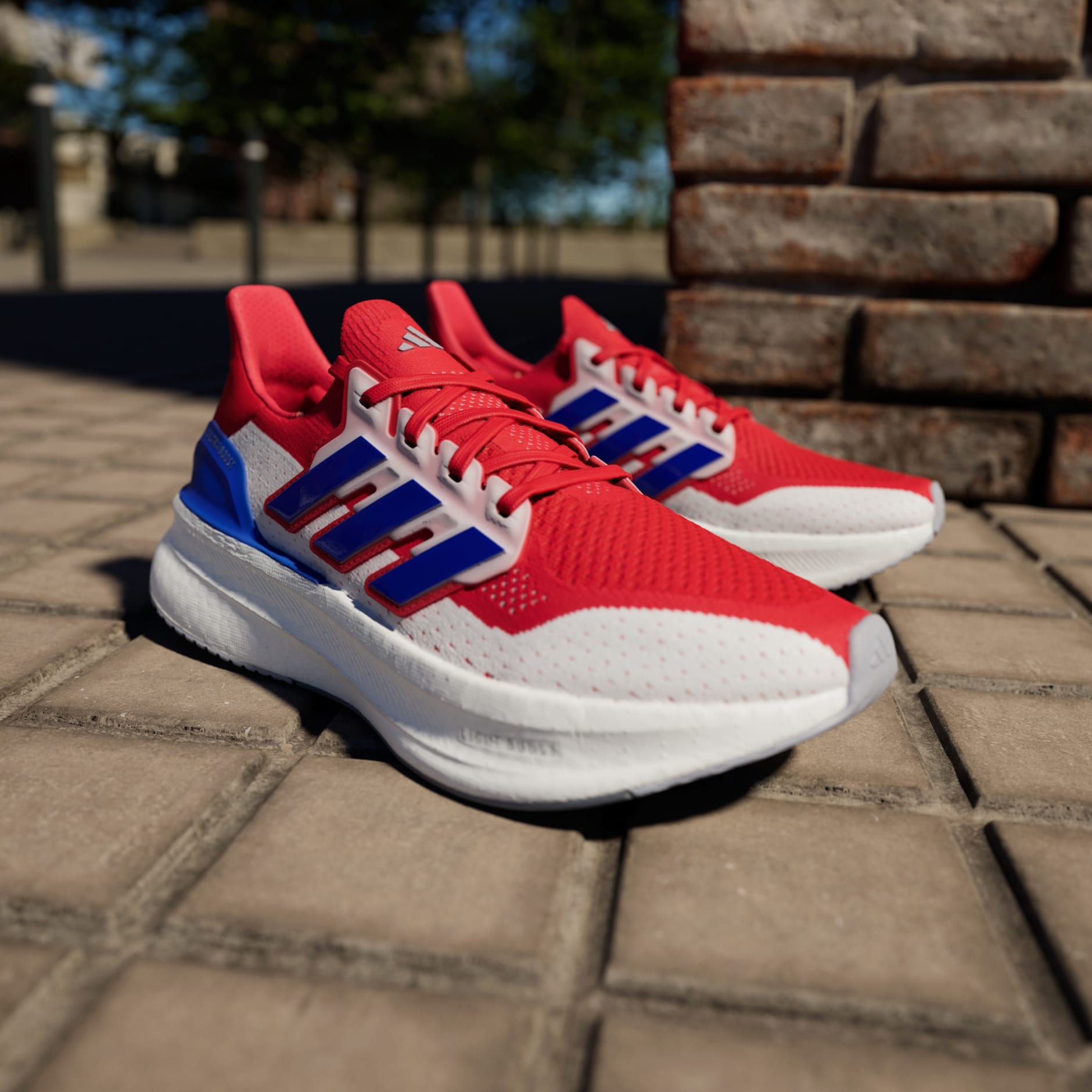 Red white and blue ultraboost online