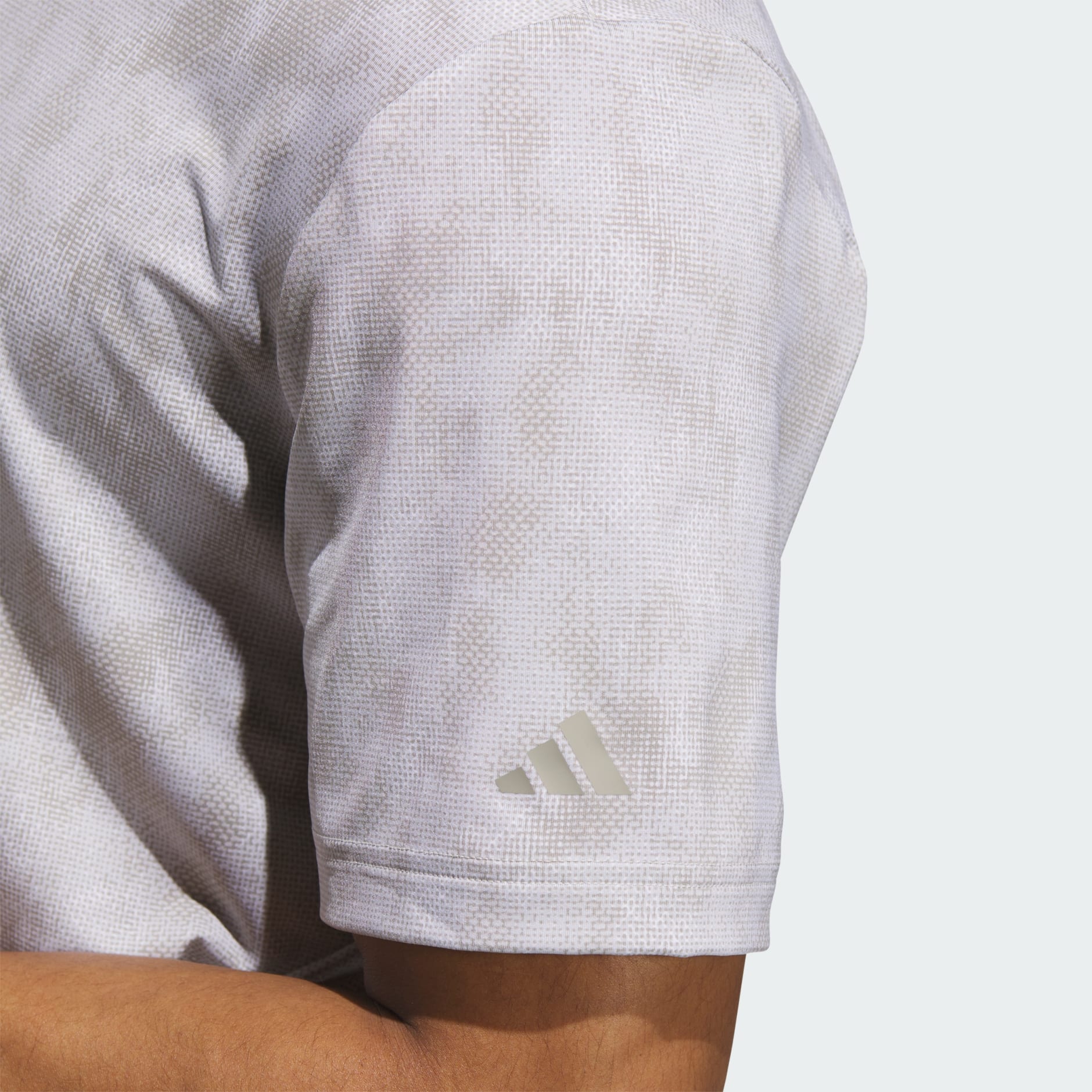 قميص بولو بطبعة محكم Ultimate365