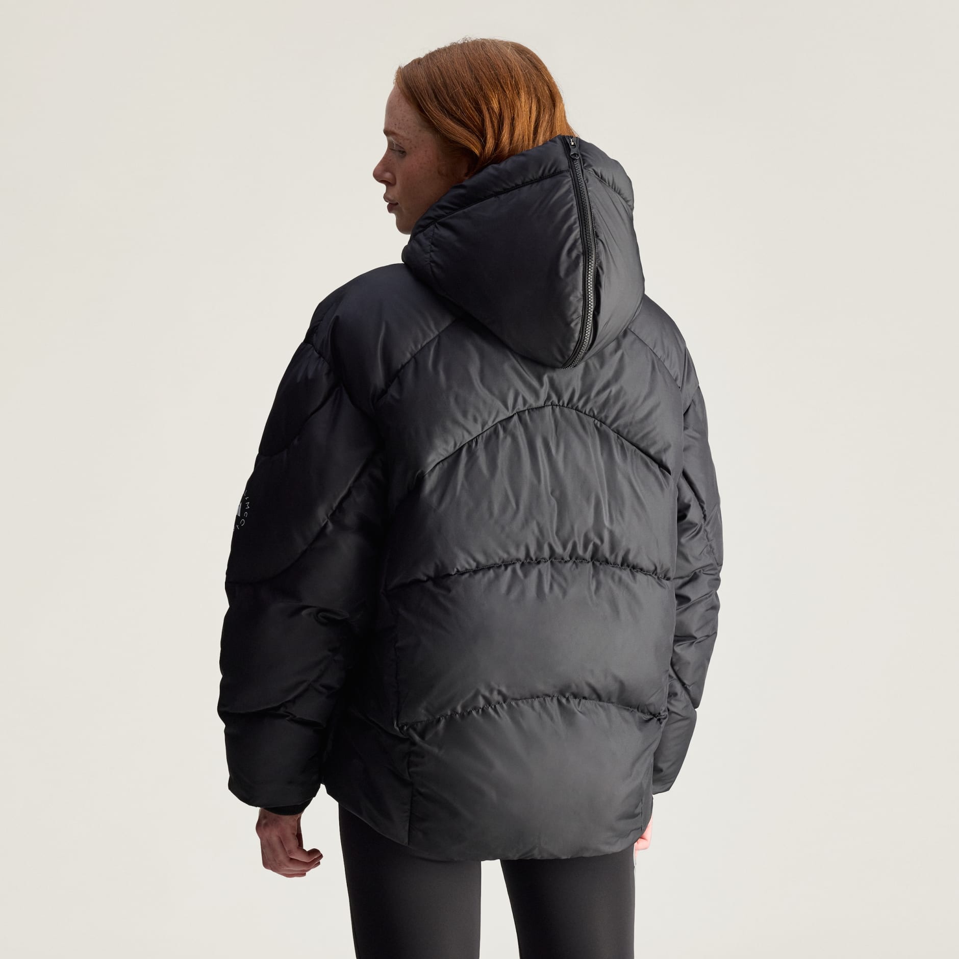 Jachetă adidas de iarnă căptușită de iarnă Stella McCartney, de lungime medie