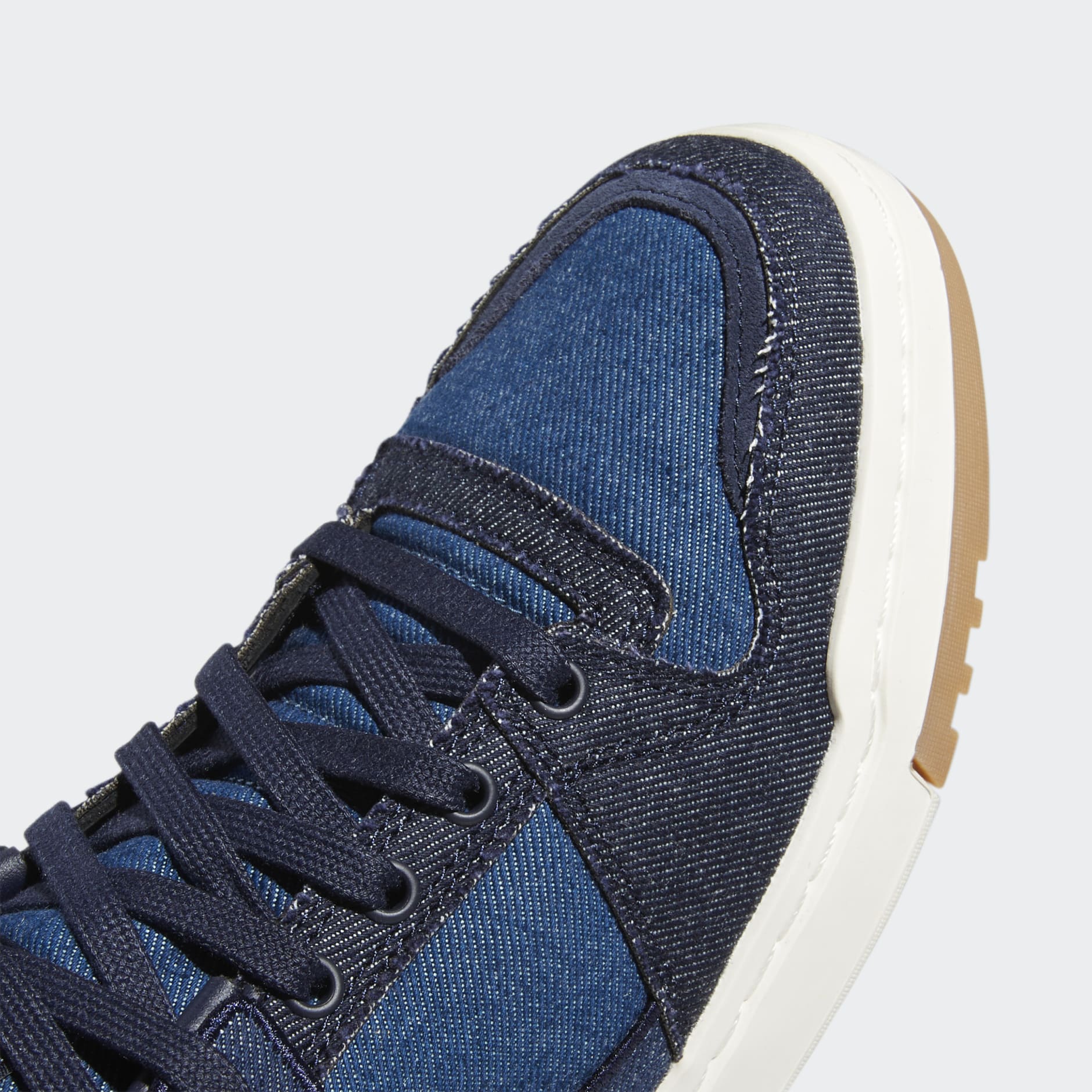 FORUM LUXE LOW