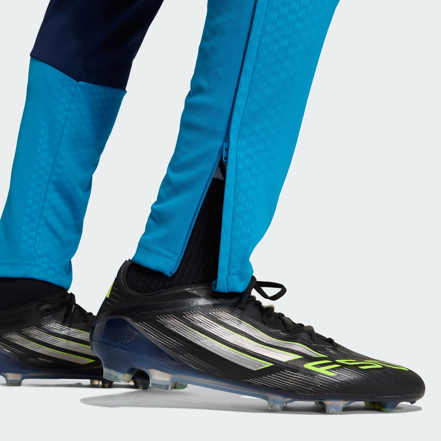 Spain 26 Tiro Training Pants