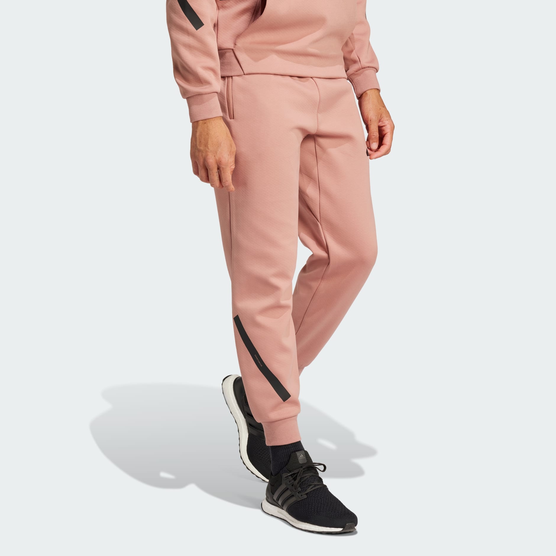 【海外限定】 海外輸入】 E.R.i.様専用。adidasジャージ、LOEWE香水 2点セット トップス