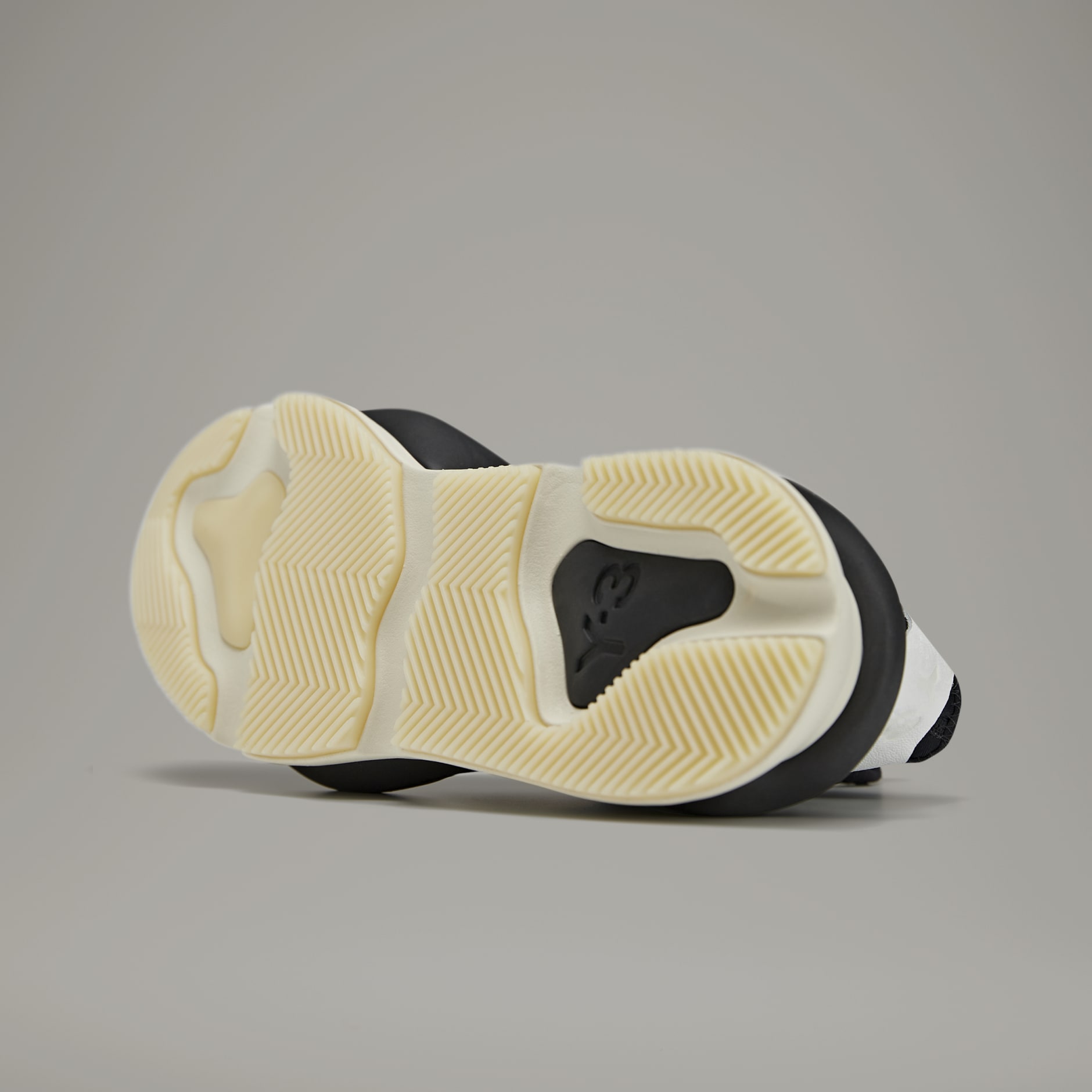 Y-3 Kaiwa Shoes