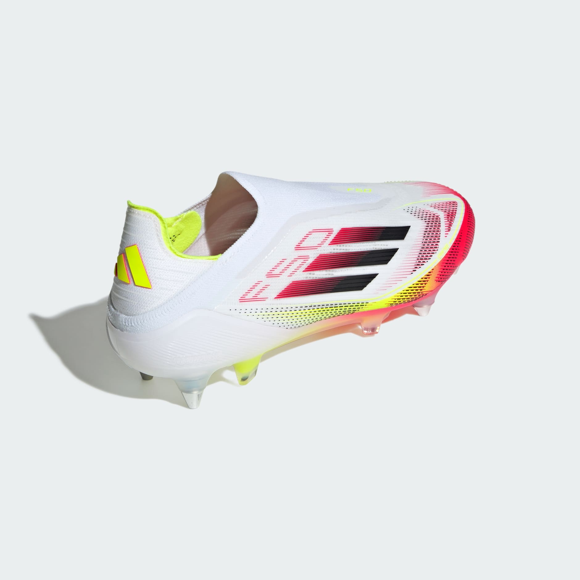 Ghete F50 Elite fără șireturi, pentru teren moale