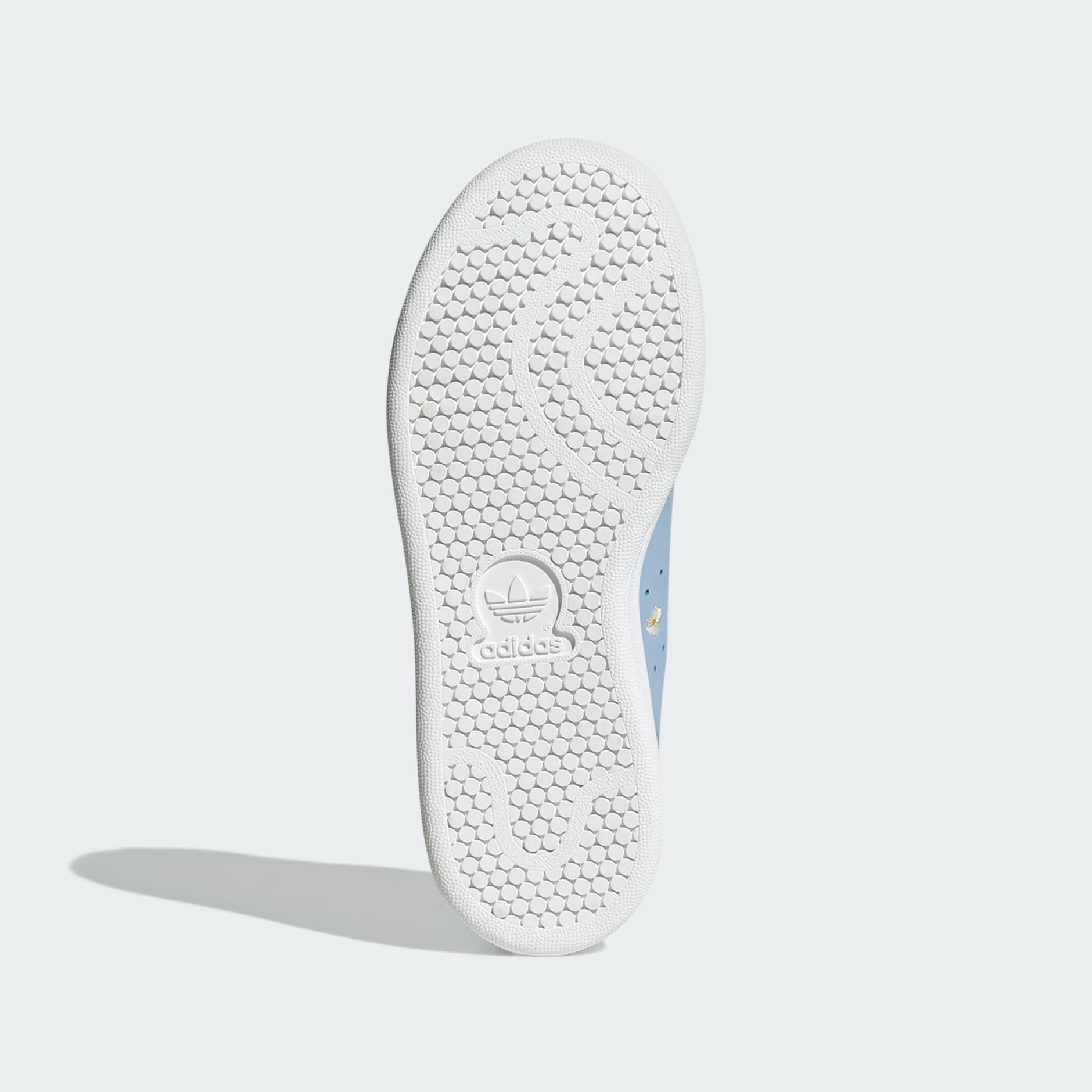 STAN SMITH J