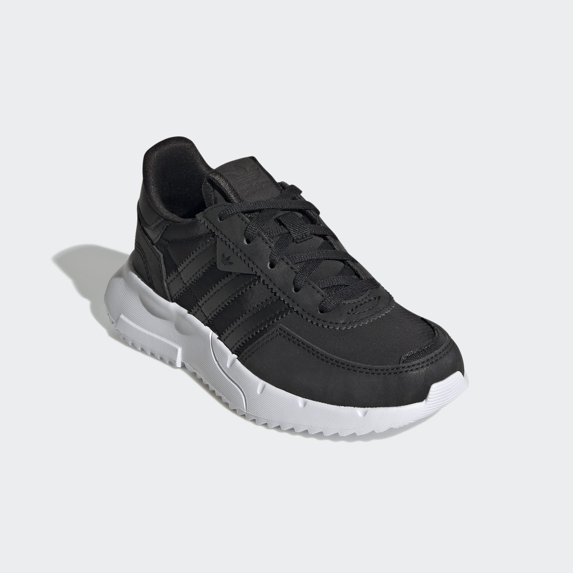 Retropy F2 Shoes