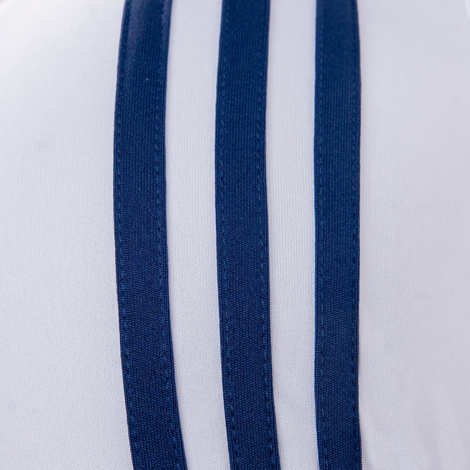 CAMISETA VISITANTE FEMENINA EMELEC 25