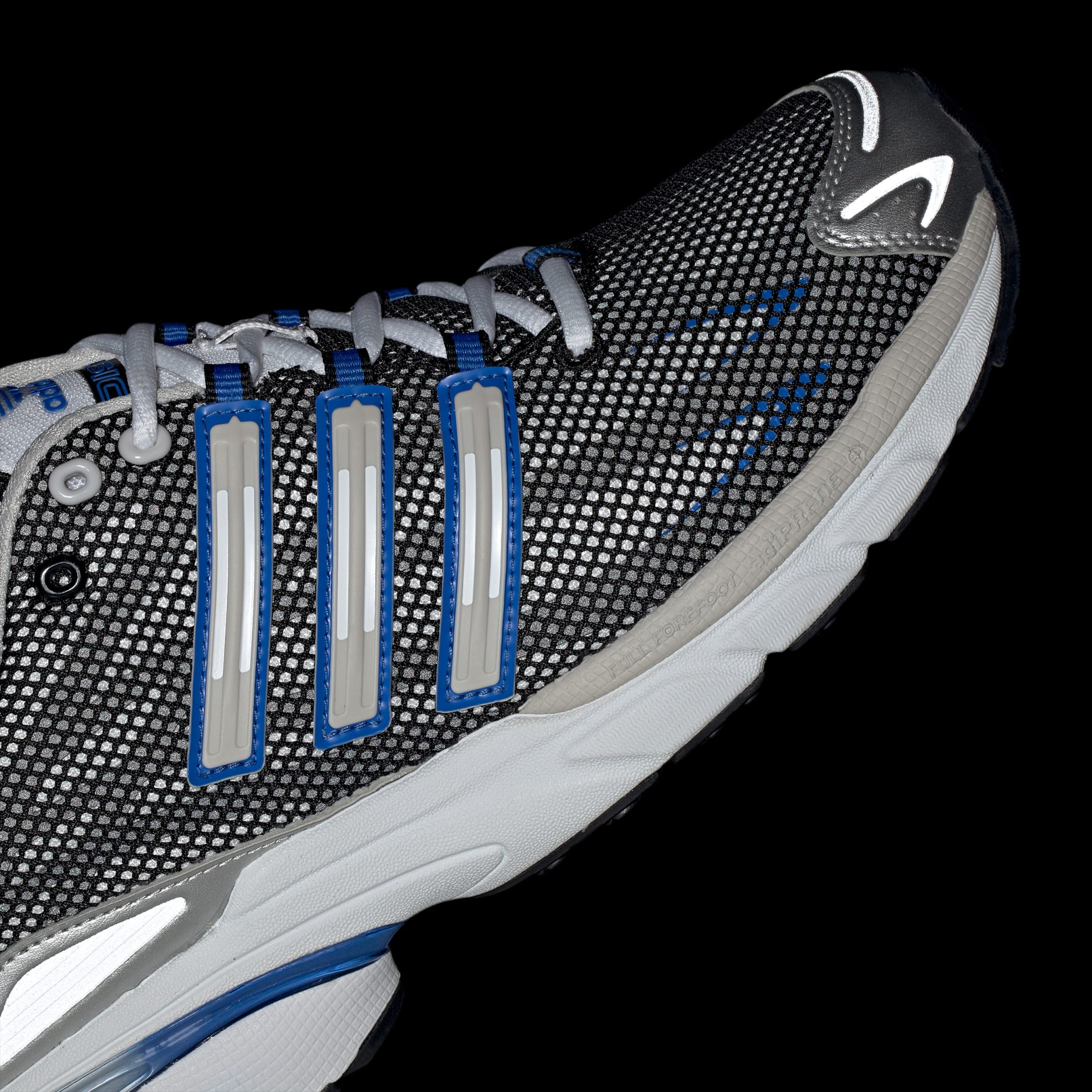 スニーカー ADIDAS ADISTAR CUSHION IG6924 4FK1292 Shoes - Adistar Cushion Shoes - Black | adidas Oman