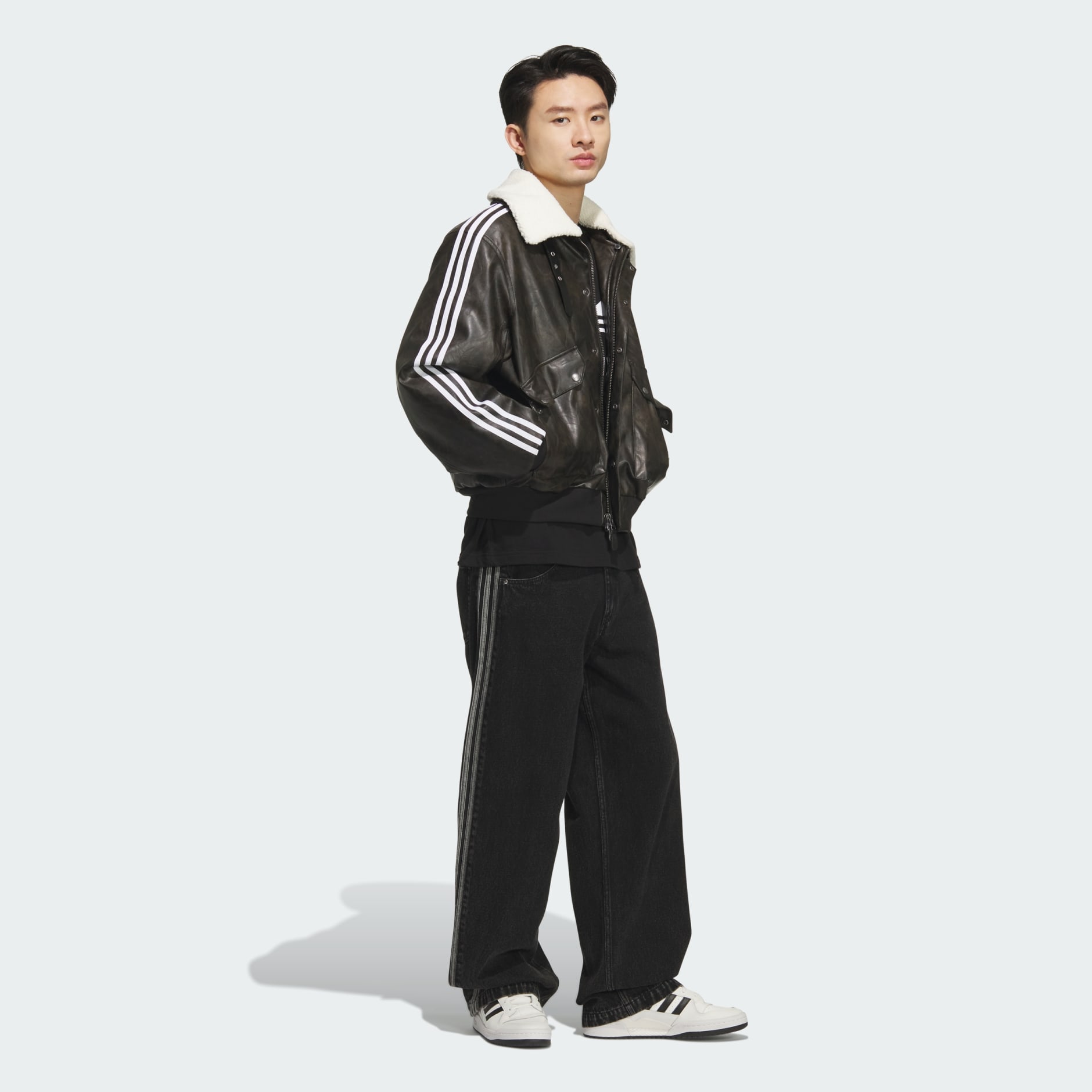 adidas originals NEW PAD JKT ブラック XL NEW PAD ジャケット ブラック ｜アパレル,ジャージ・ジャケット