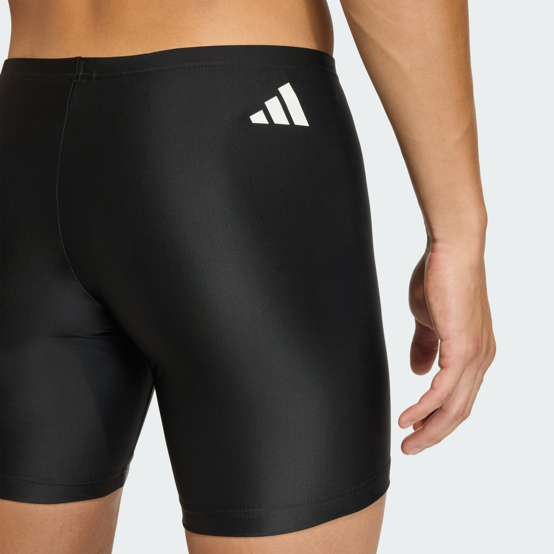 ȘORT PENTRU &Icirc;NOT MID