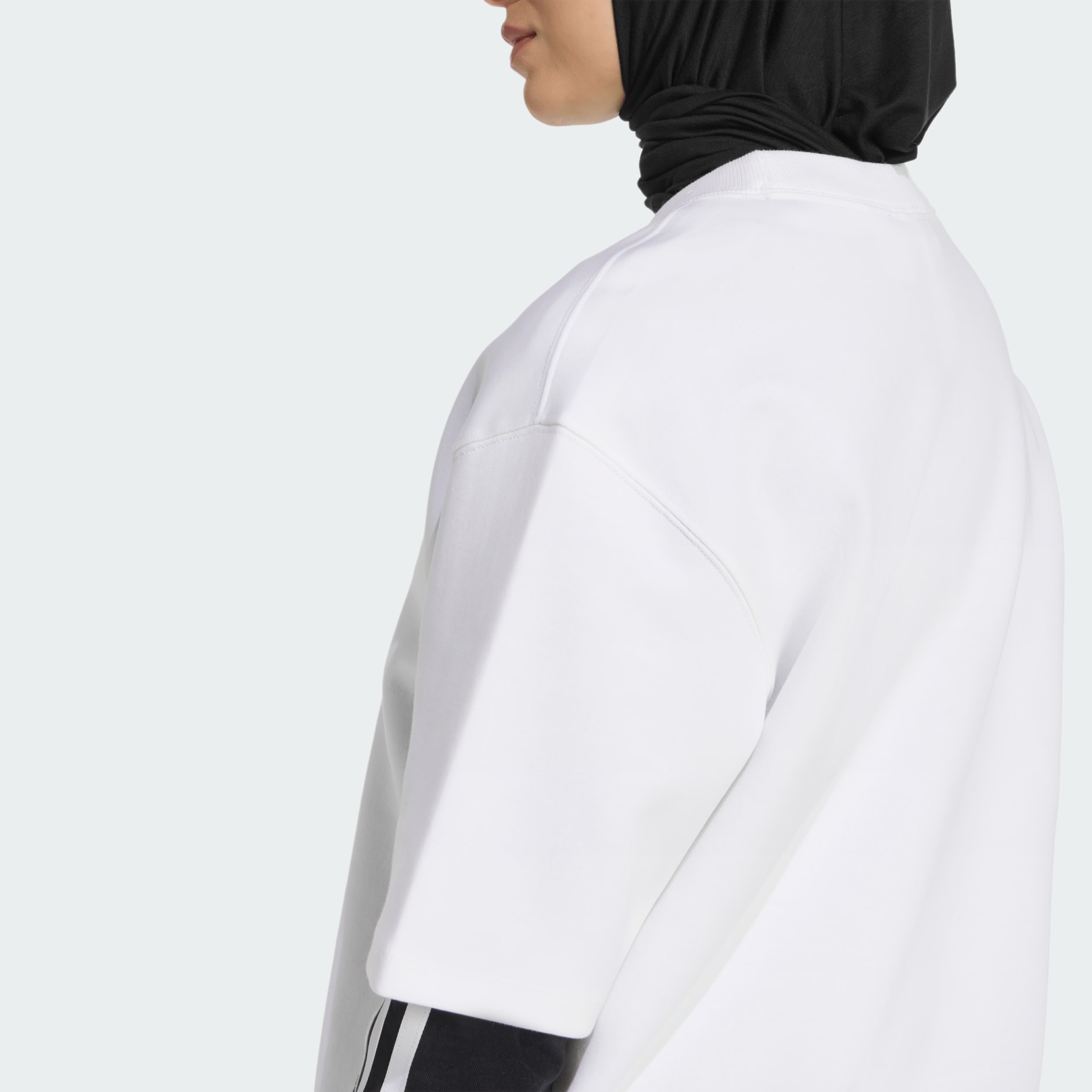 ADICOLOR SPACER OVERSIZED TREFOIL TEE