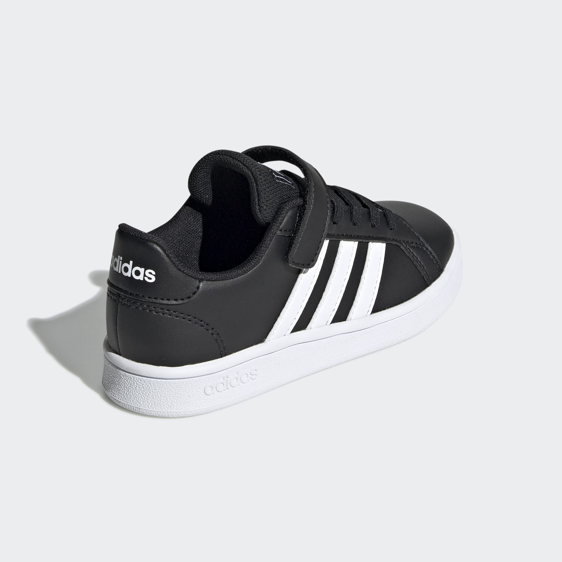 Grand Court Shoes